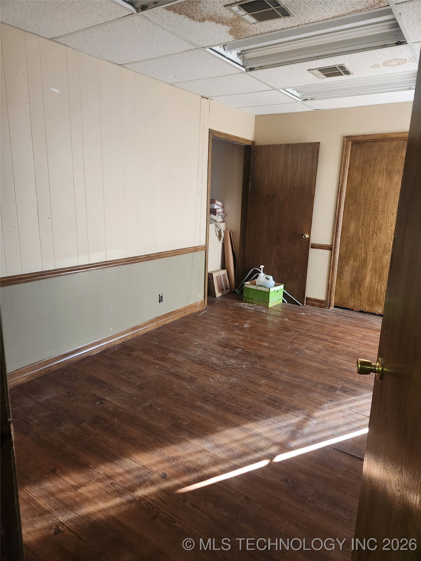 12502 E 21 Street Property Photo 8