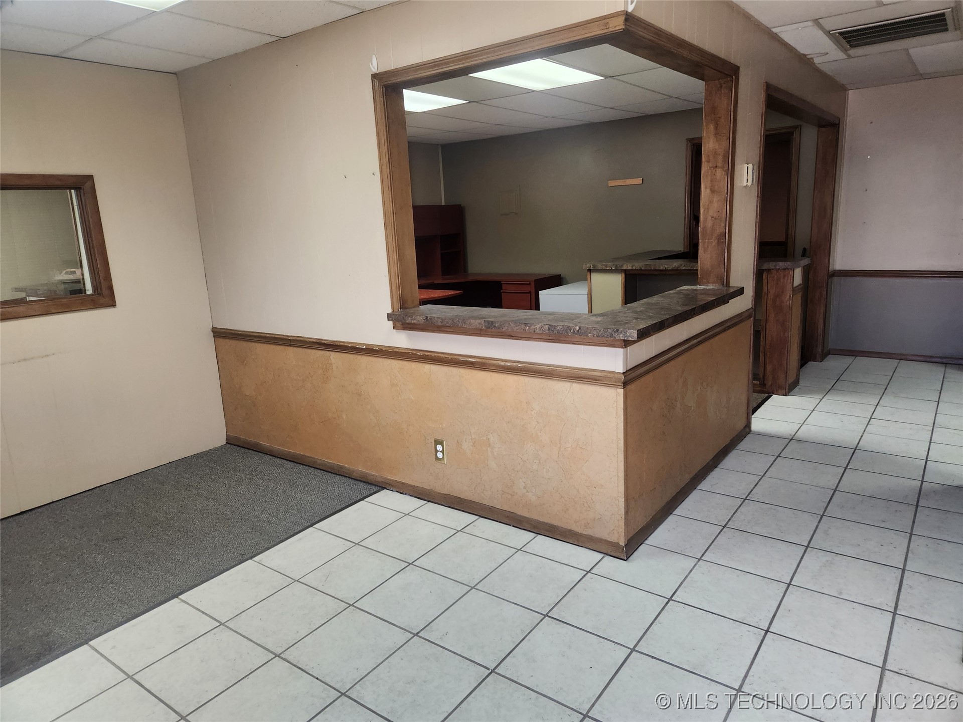 12502 E 21 Street Property Photo 11