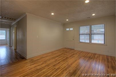 1331 E 43rd Street Property Photo 5