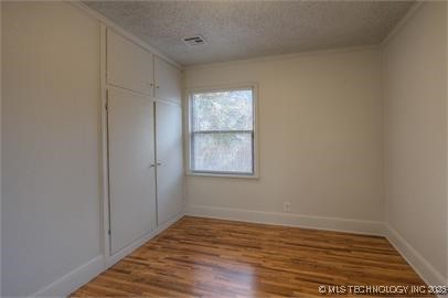 1331 E 43rd Street Property Photo 16