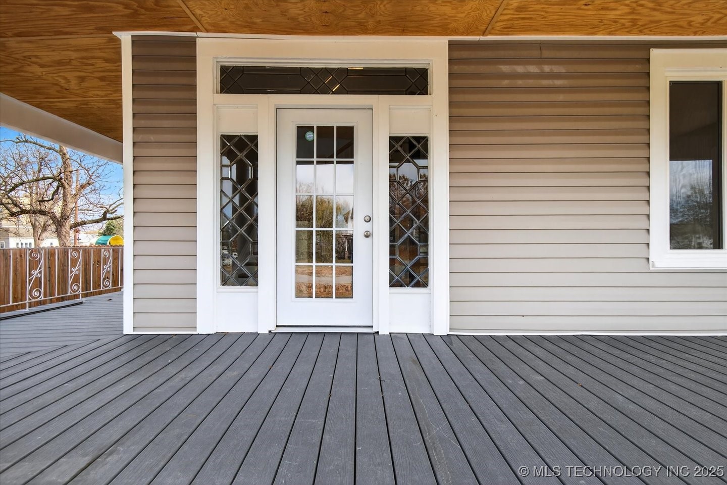 1000 Sw Jennings Avenue Property Photo 4