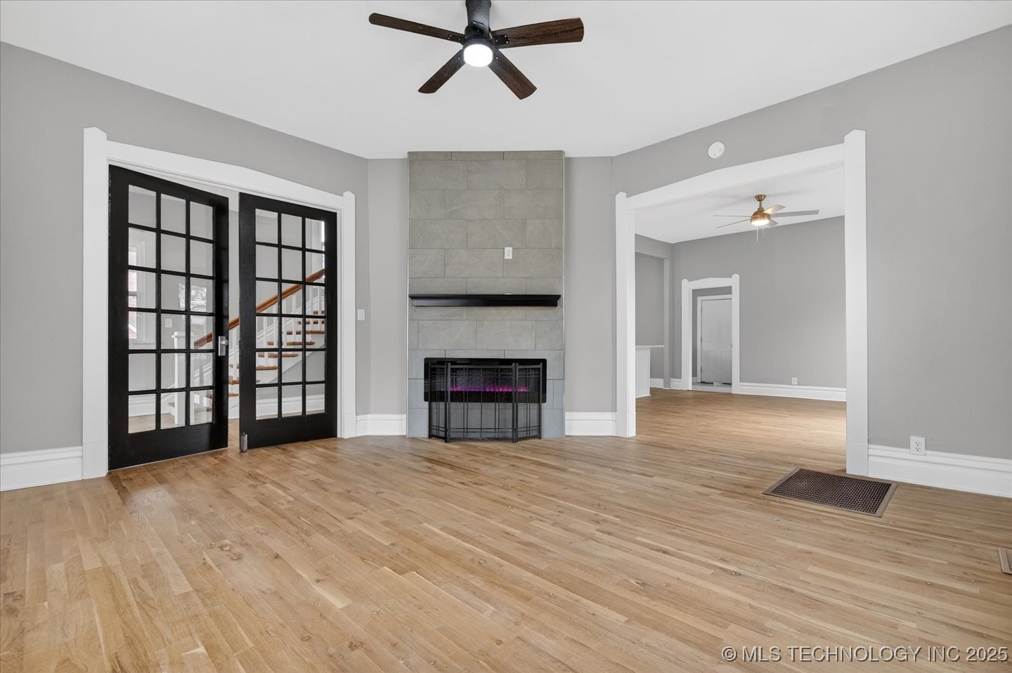 1000 Sw Jennings Avenue Property Photo 8