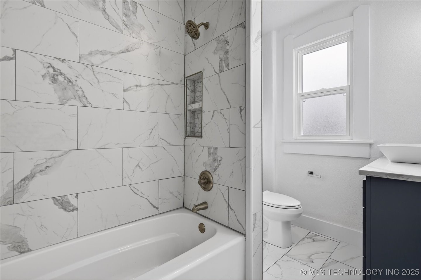 1000 Sw Jennings Avenue Property Photo 18