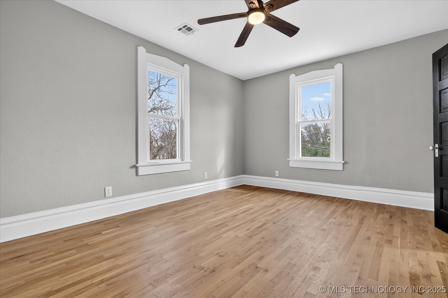 1000 Sw Jennings Avenue Property Photo 21