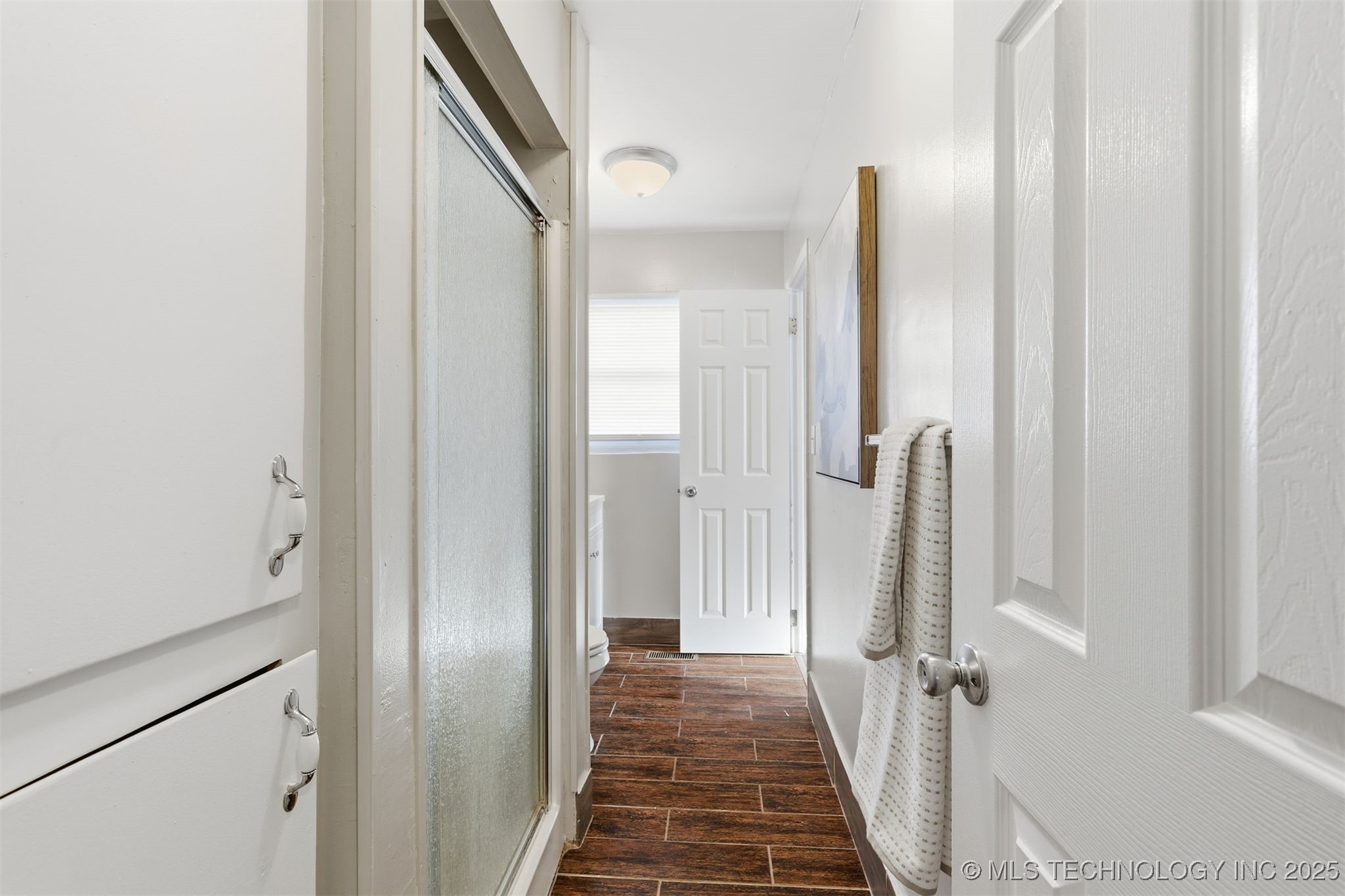 2129 S 103rd East Avenue Property Photo 7