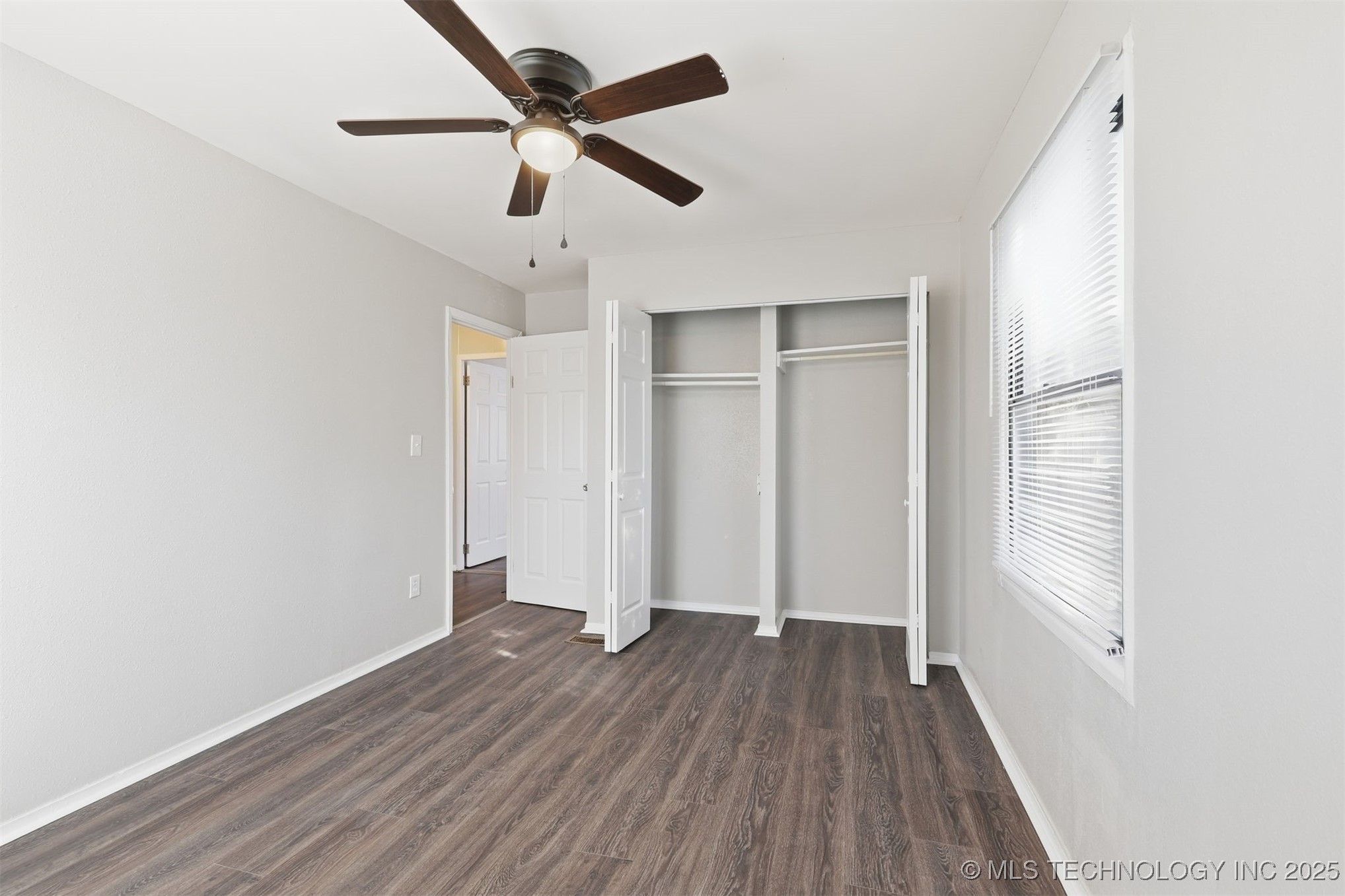 2129 S 103rd East Avenue Property Photo 10