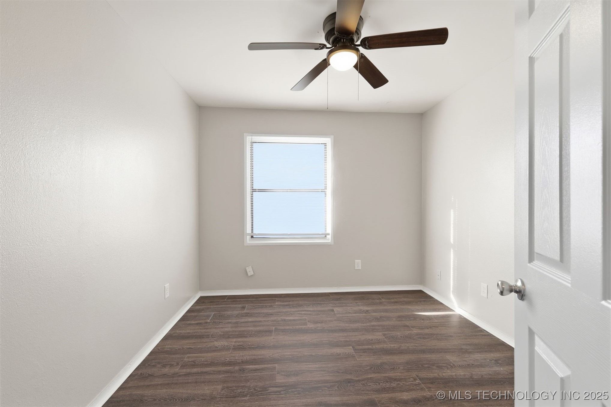 2129 S 103rd East Avenue Property Photo 11