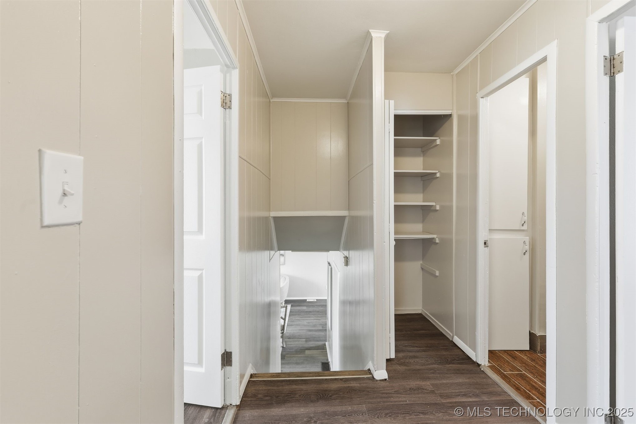 2129 S 103rd East Avenue Property Photo 12