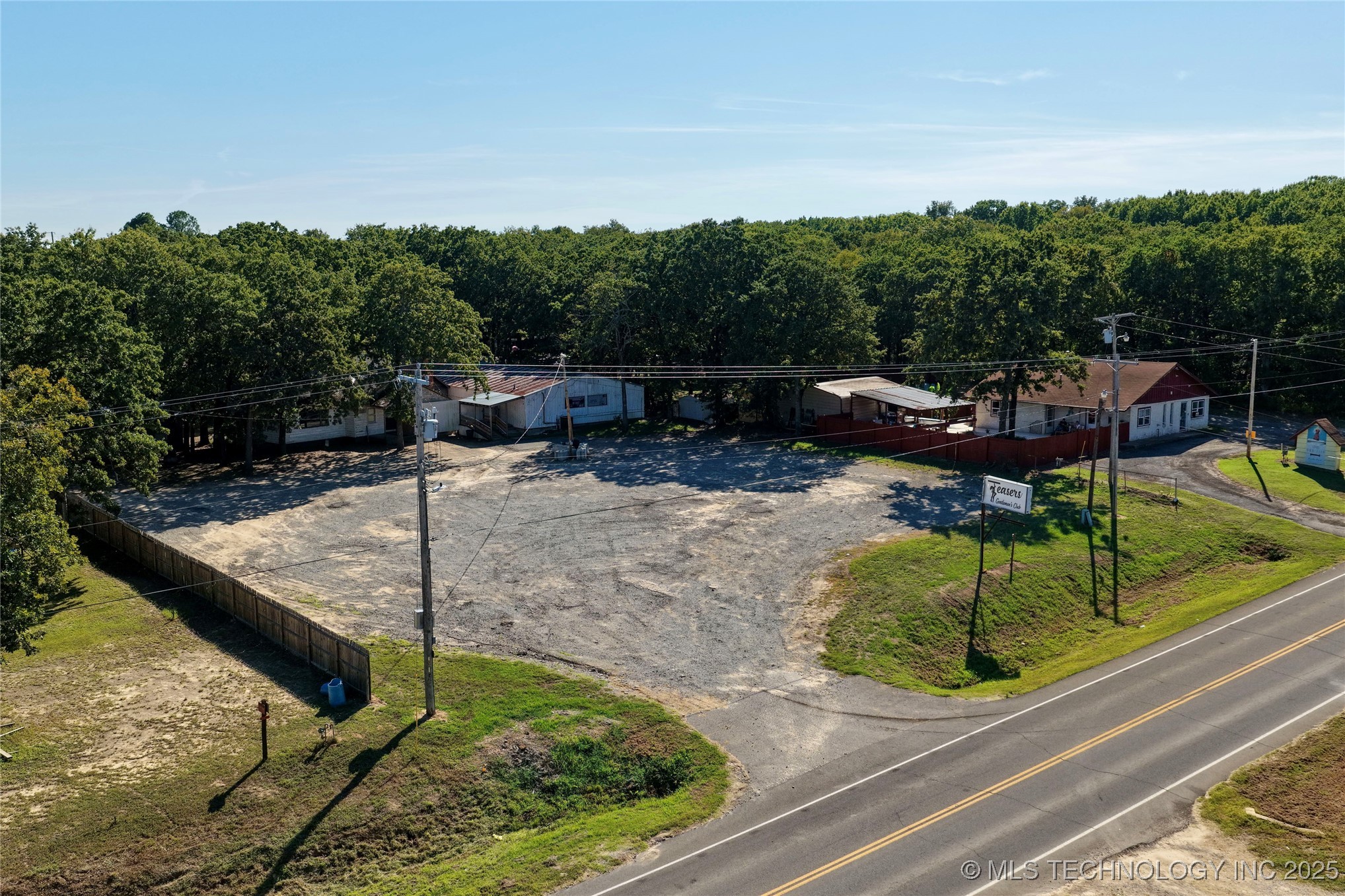 418646 Texanna Road Property Photo 9