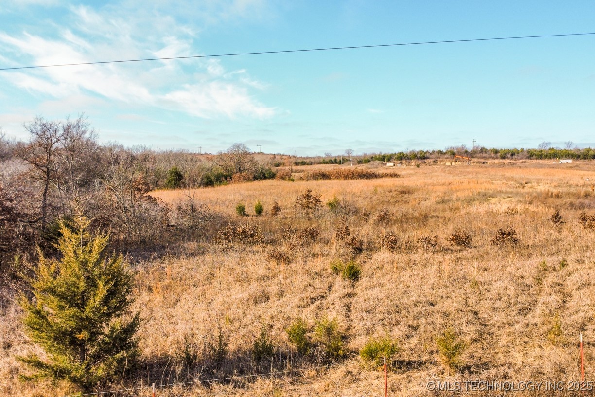 100 S 433rd West Avenue Property Photo 3