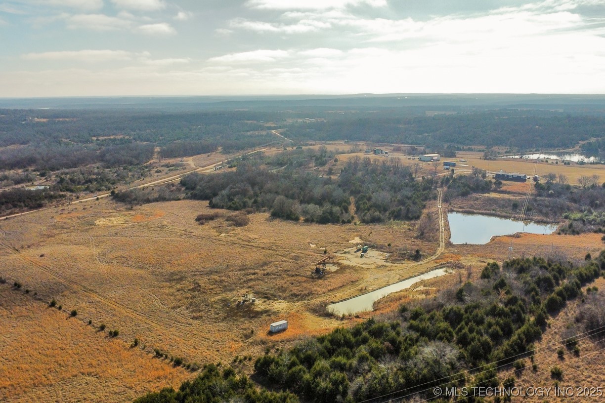 100 S 433rd West Avenue Property Photo 17