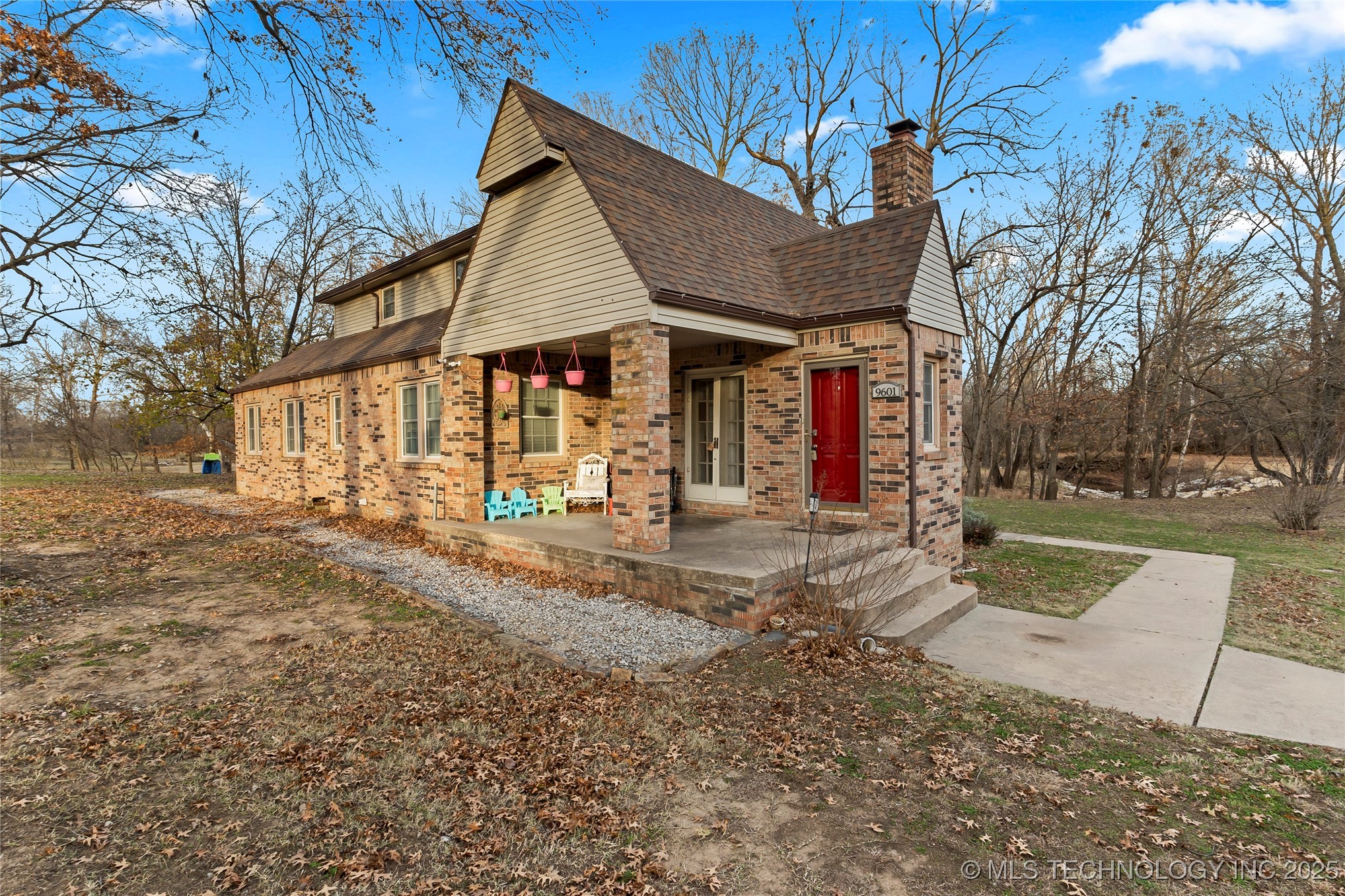 9601 N 89th East Avenue Property Photo 10