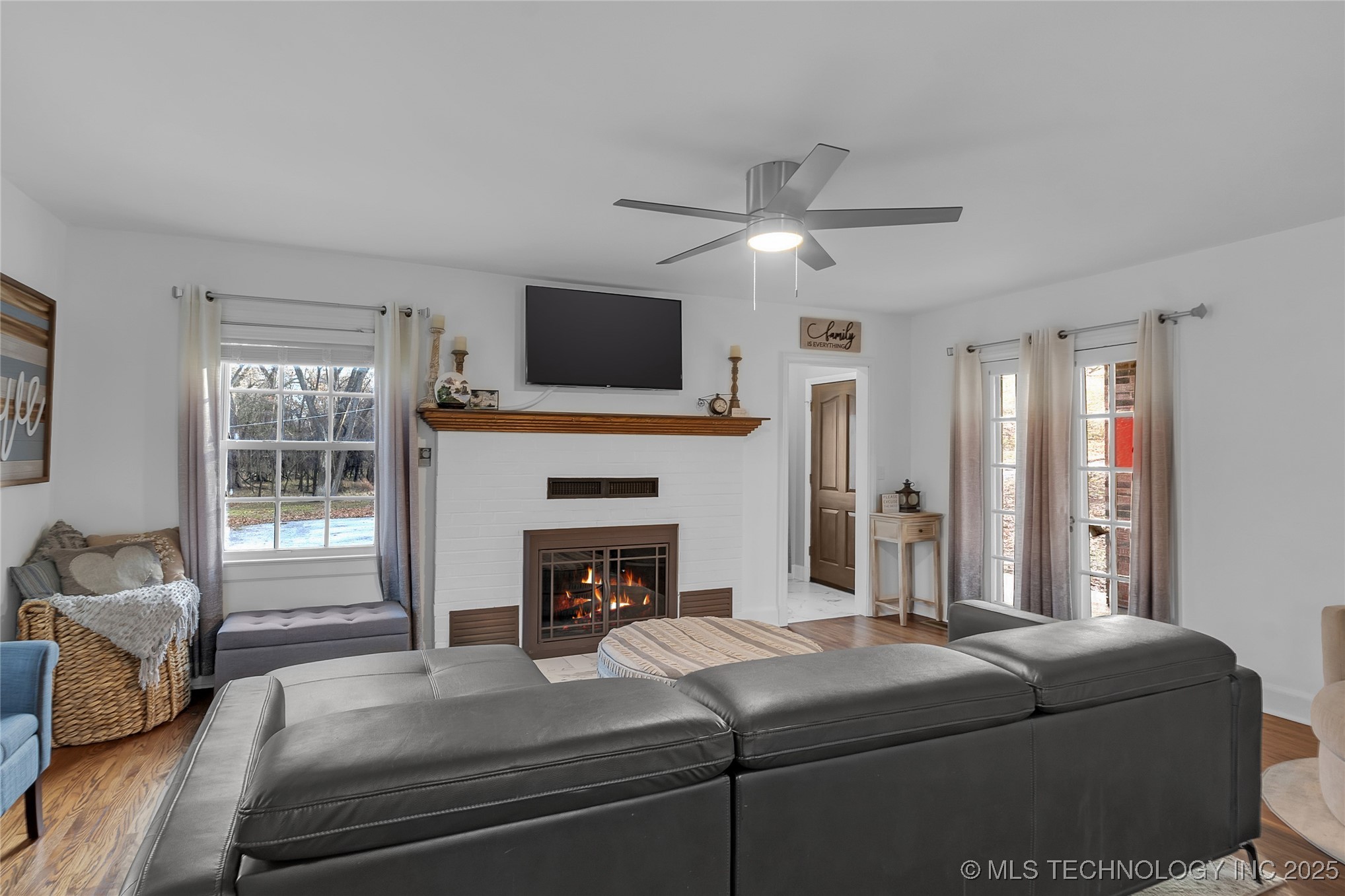 9601 N 89th East Avenue Property Photo 19