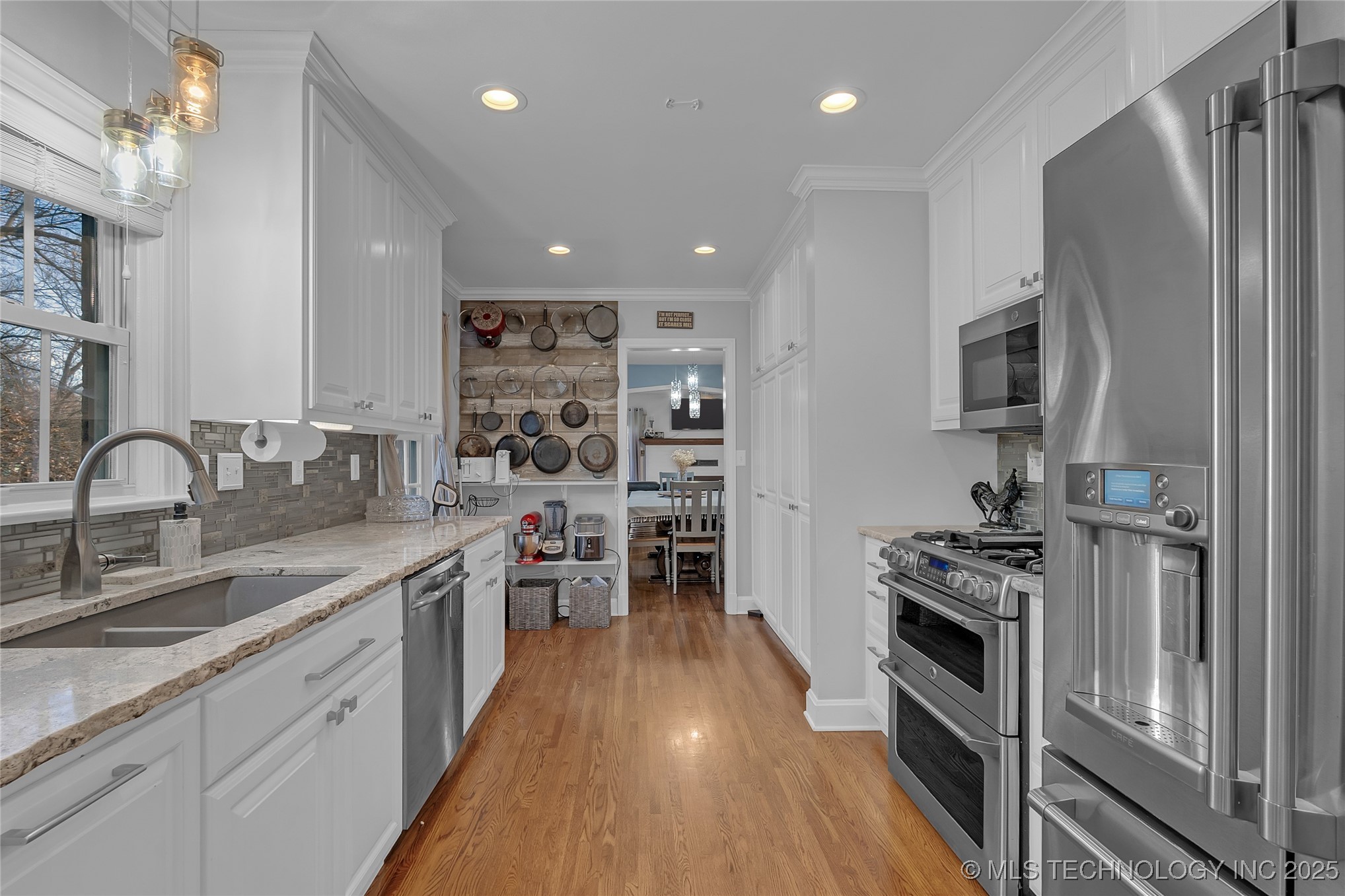 9601 N 89th East Avenue Property Photo 32