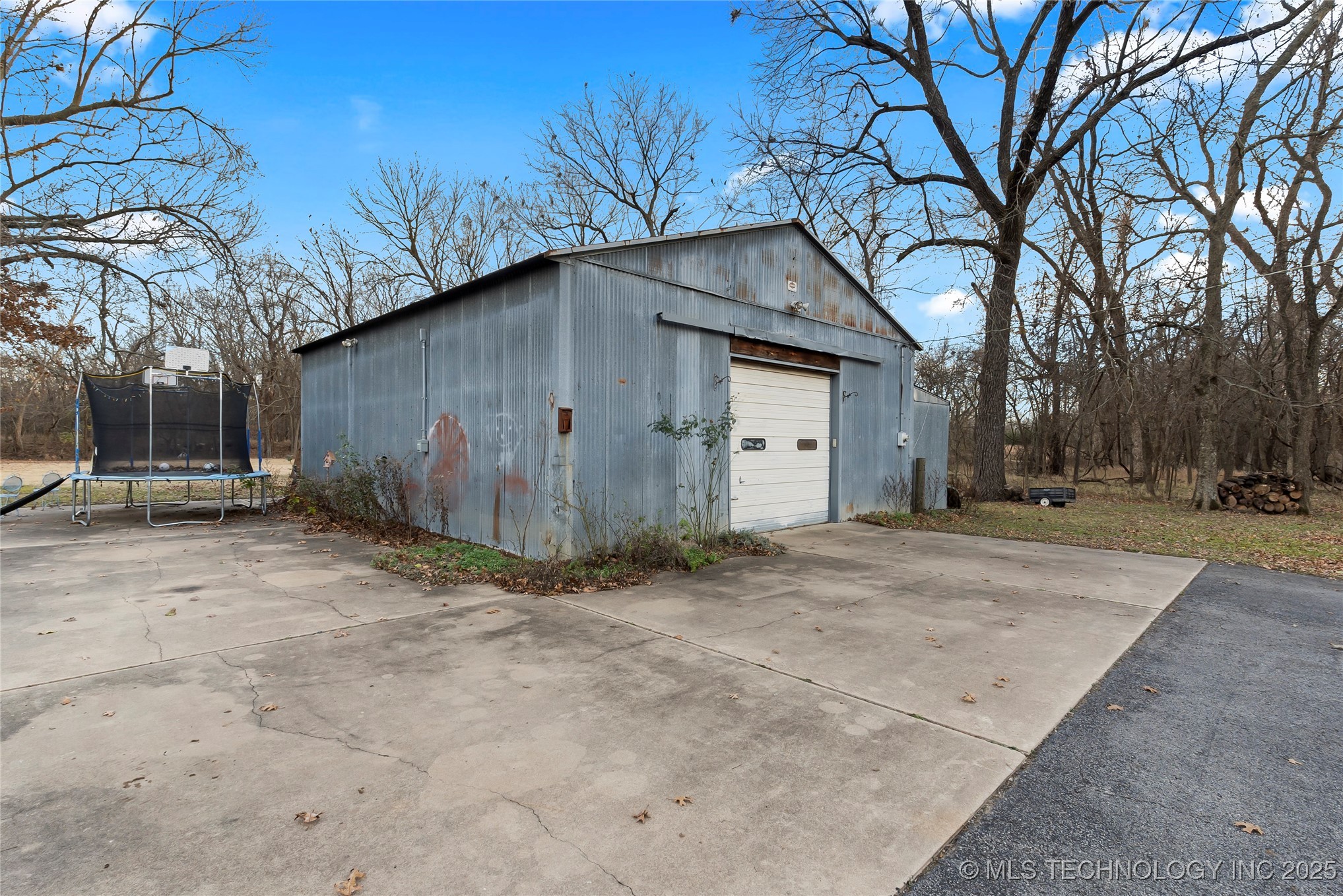 9601 N 89th East Avenue Property Photo 60
