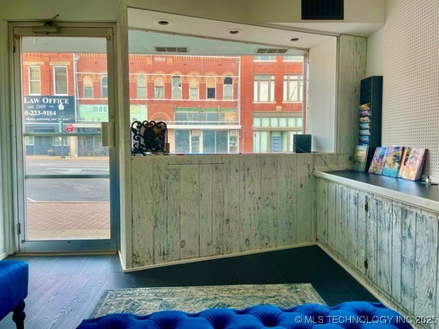 2549499 Property Photo 10