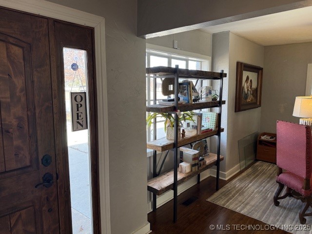 804 12th Nw Property Photo 11