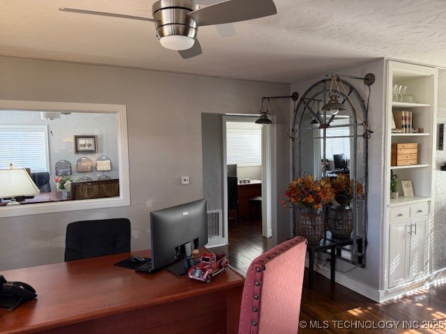 804 12th Nw Property Photo 12