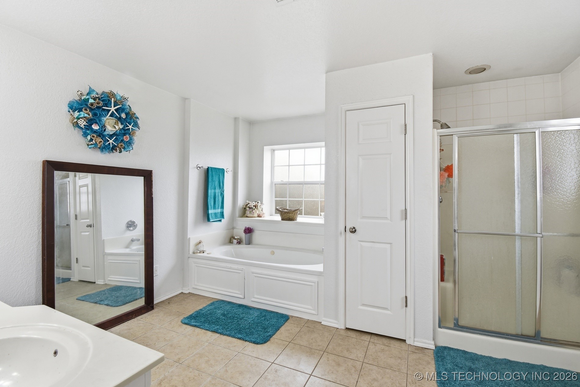 10003 N 103rd East Avenue Property Photo 17