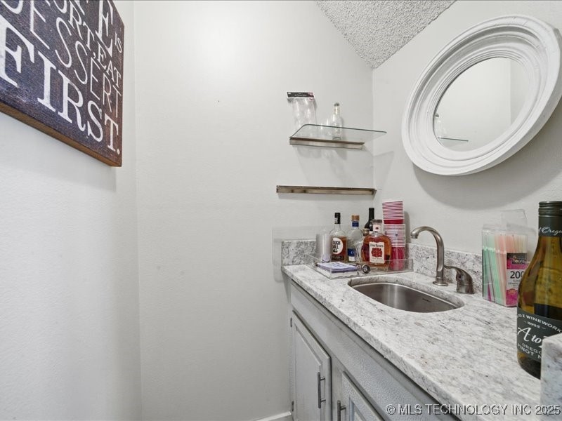 450779 E 341 Road #52 Property Photo 5