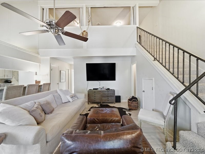 450779 E 341 Road #52 Property Photo 9