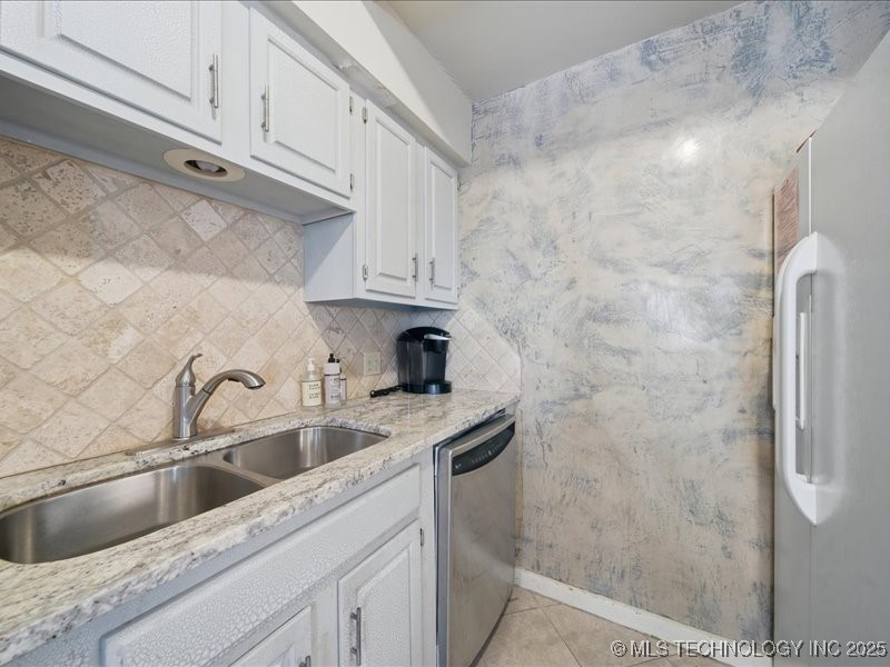 450779 E 341 Road #52 Property Photo 10