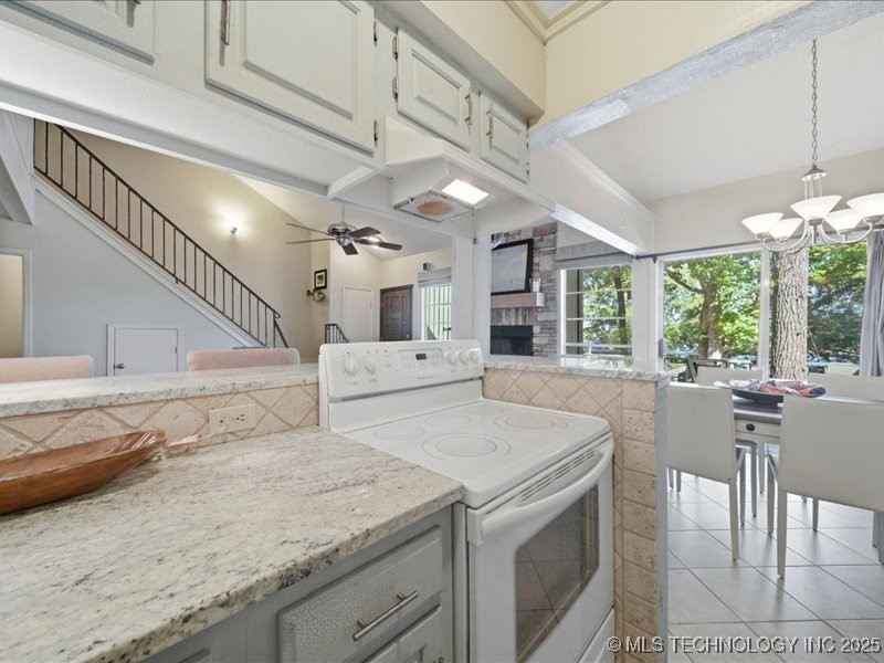 450779 E 341 Road #52 Property Photo 11