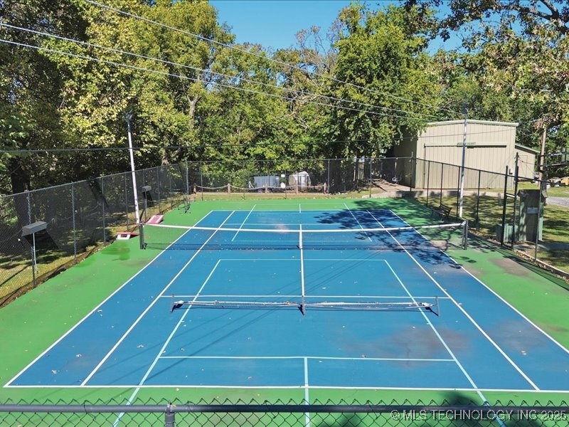 450779 E 341 Road #52 Property Photo 33