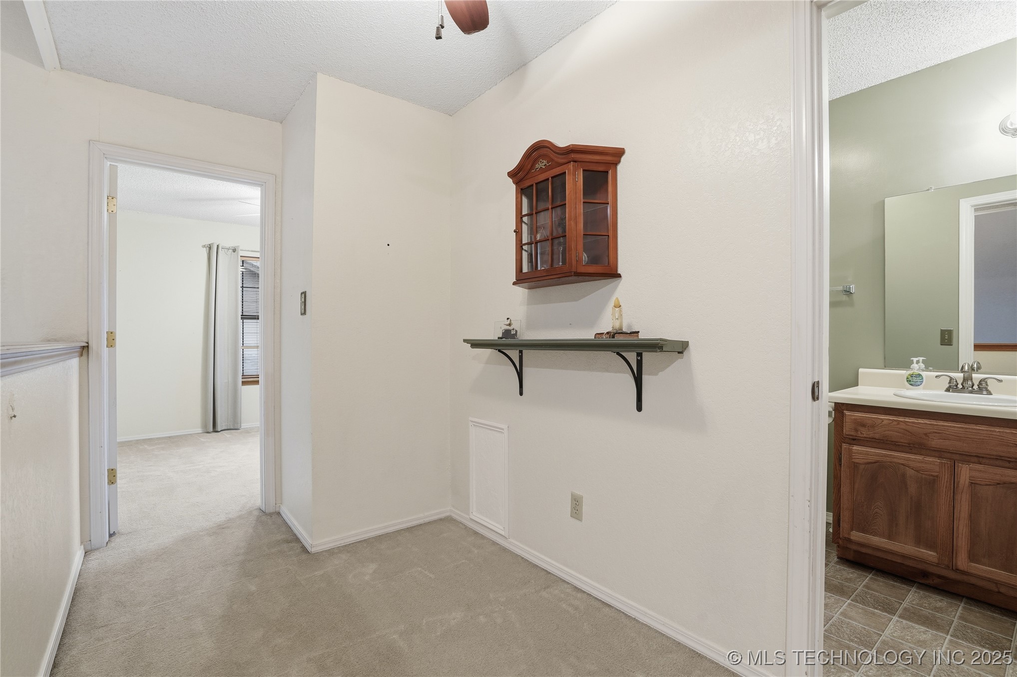 12508 E 76th Place North Property Photo 28