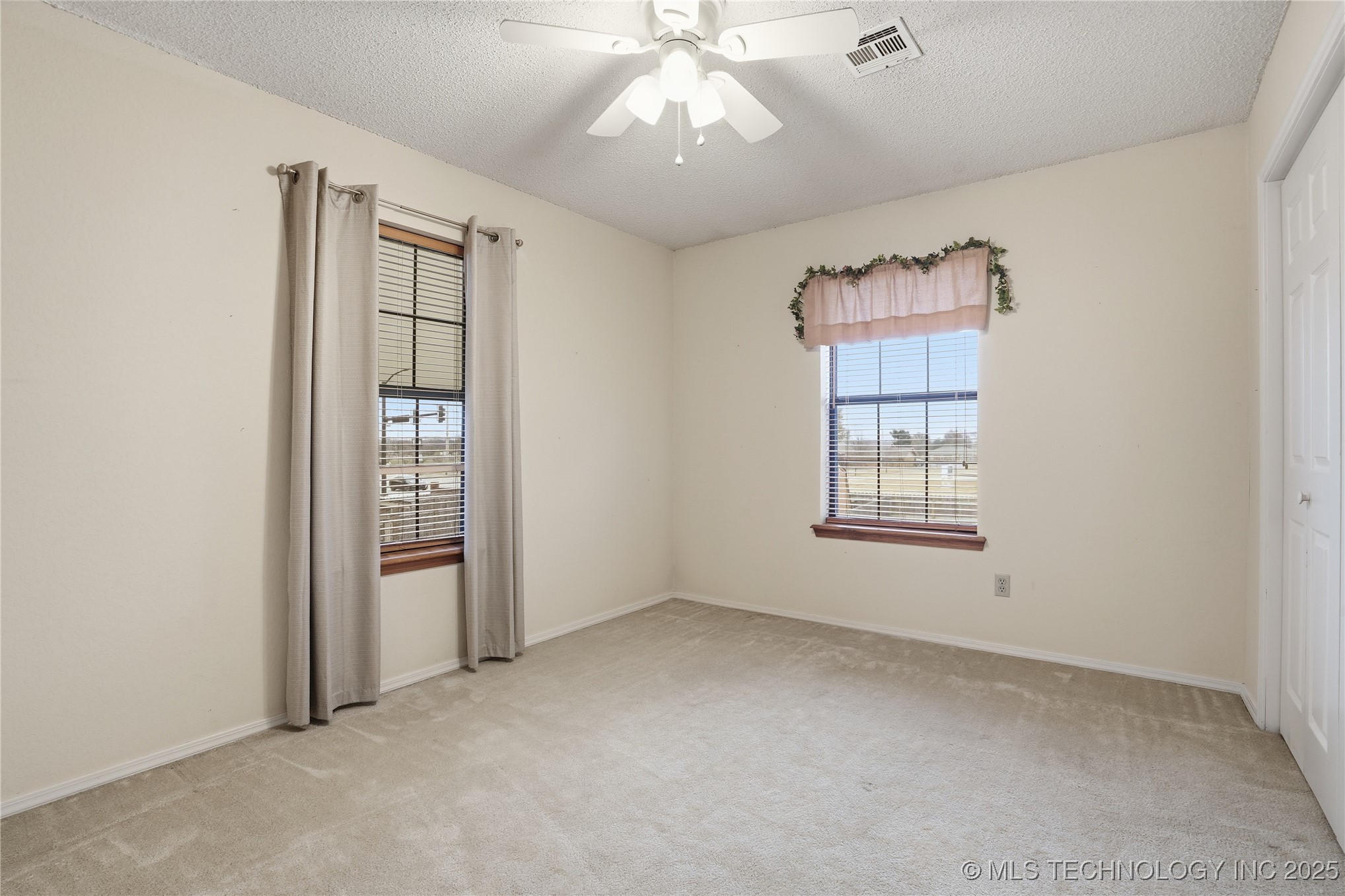 12508 E 76th Place North Property Photo 29