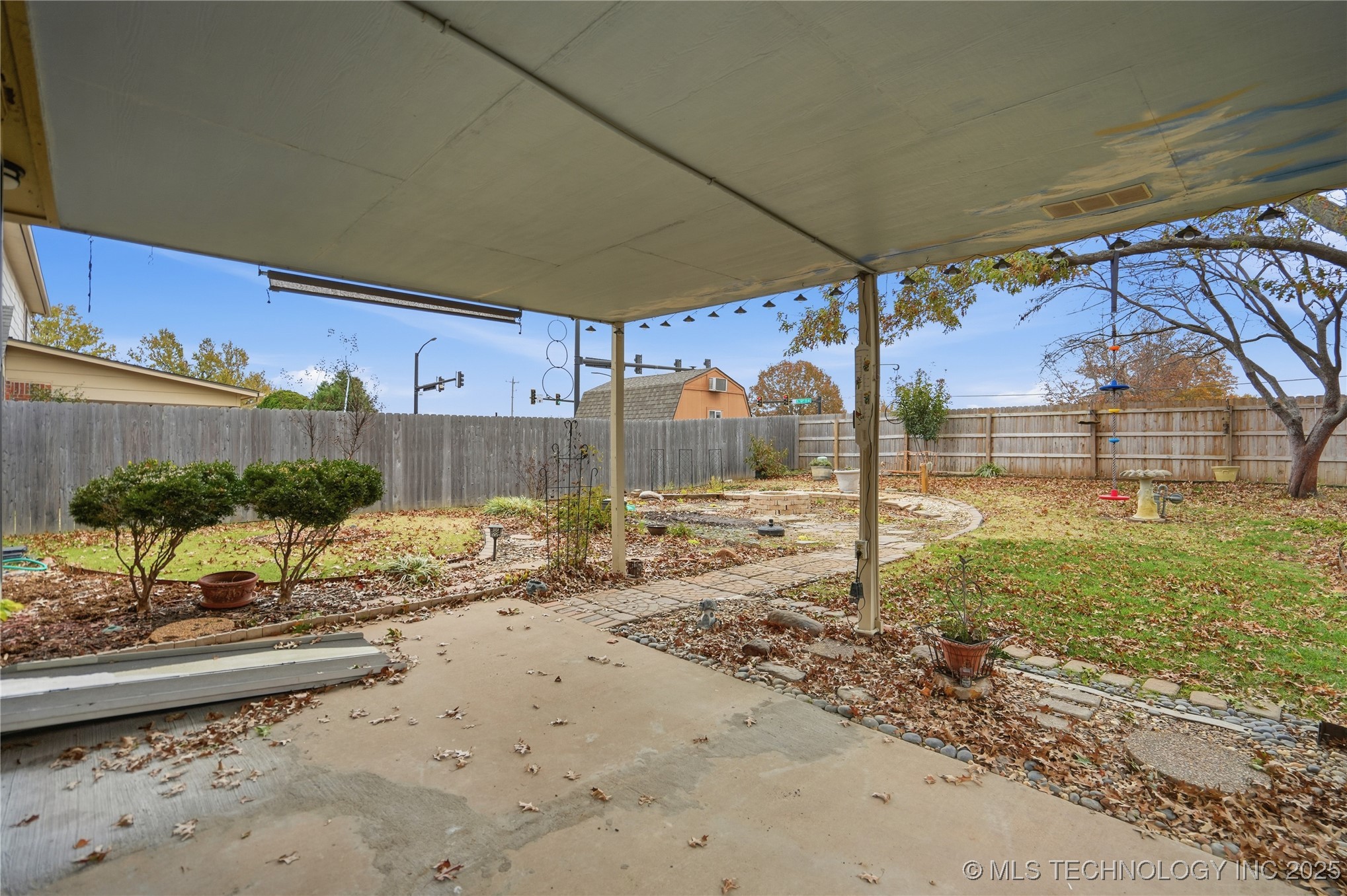 12508 E 76th Place North Property Photo 39