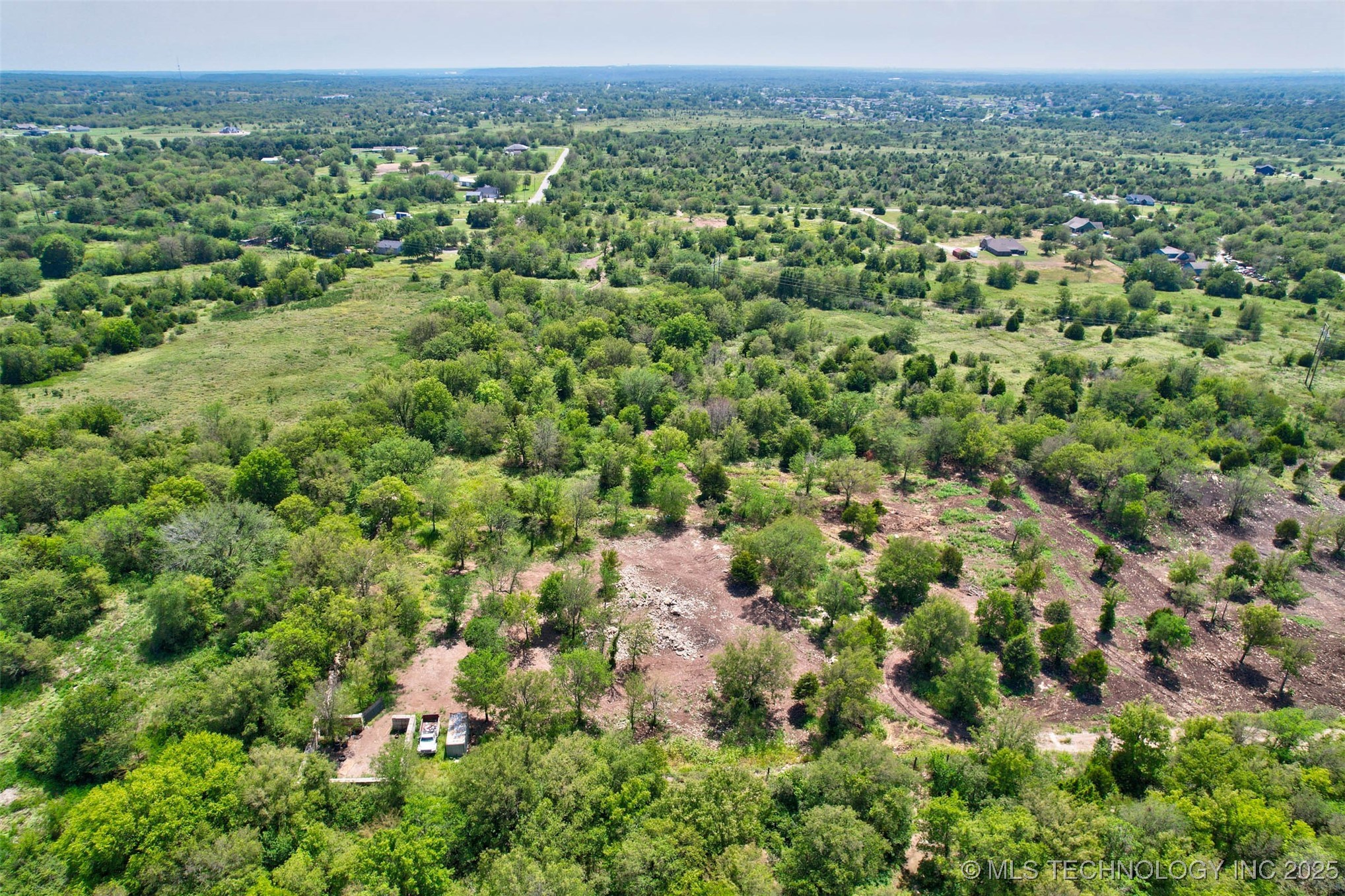 13247 Hobbs Creek Drive Property Photo 7
