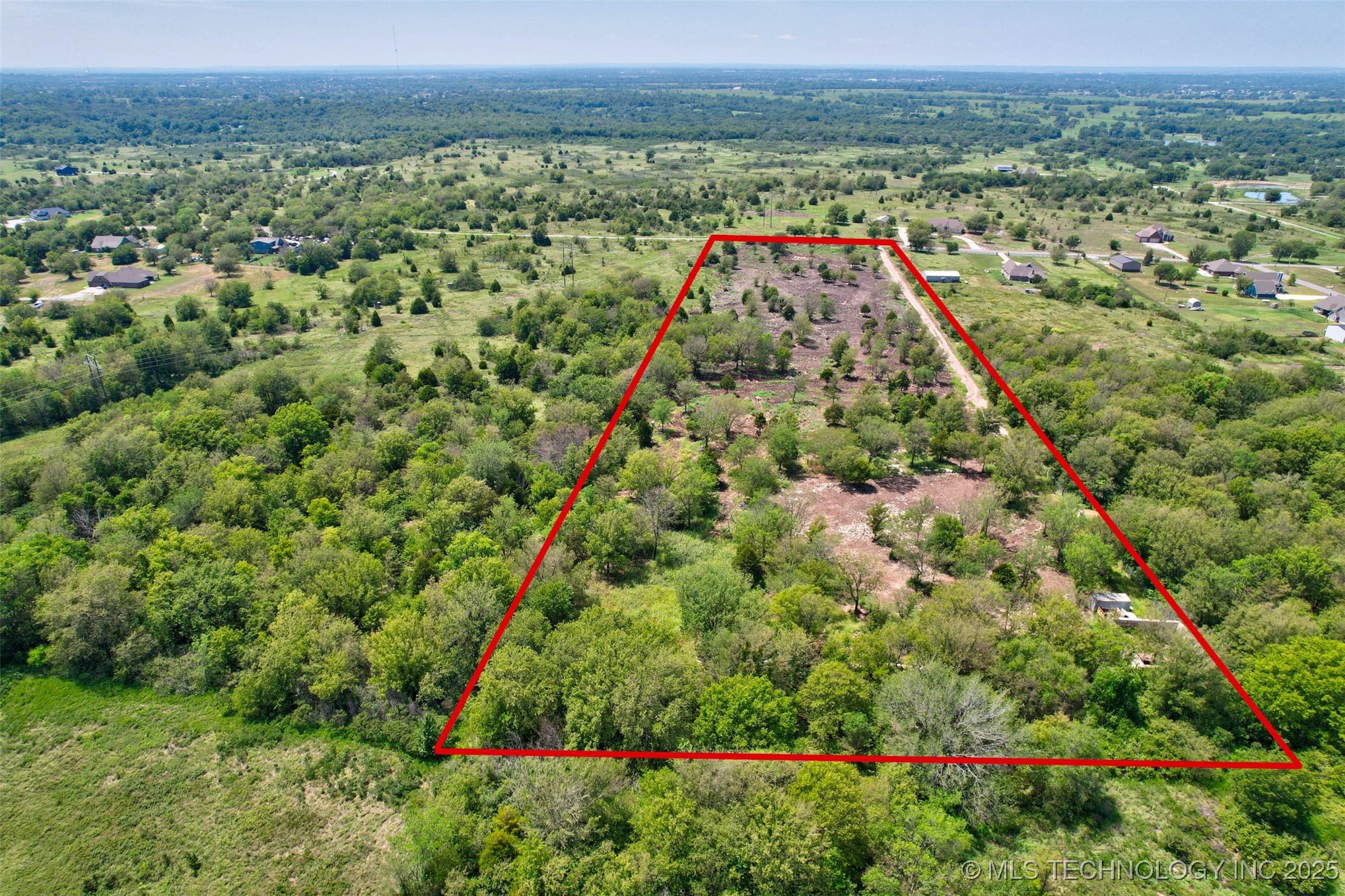 13247 Hobbs Creek Drive Property Photo 19