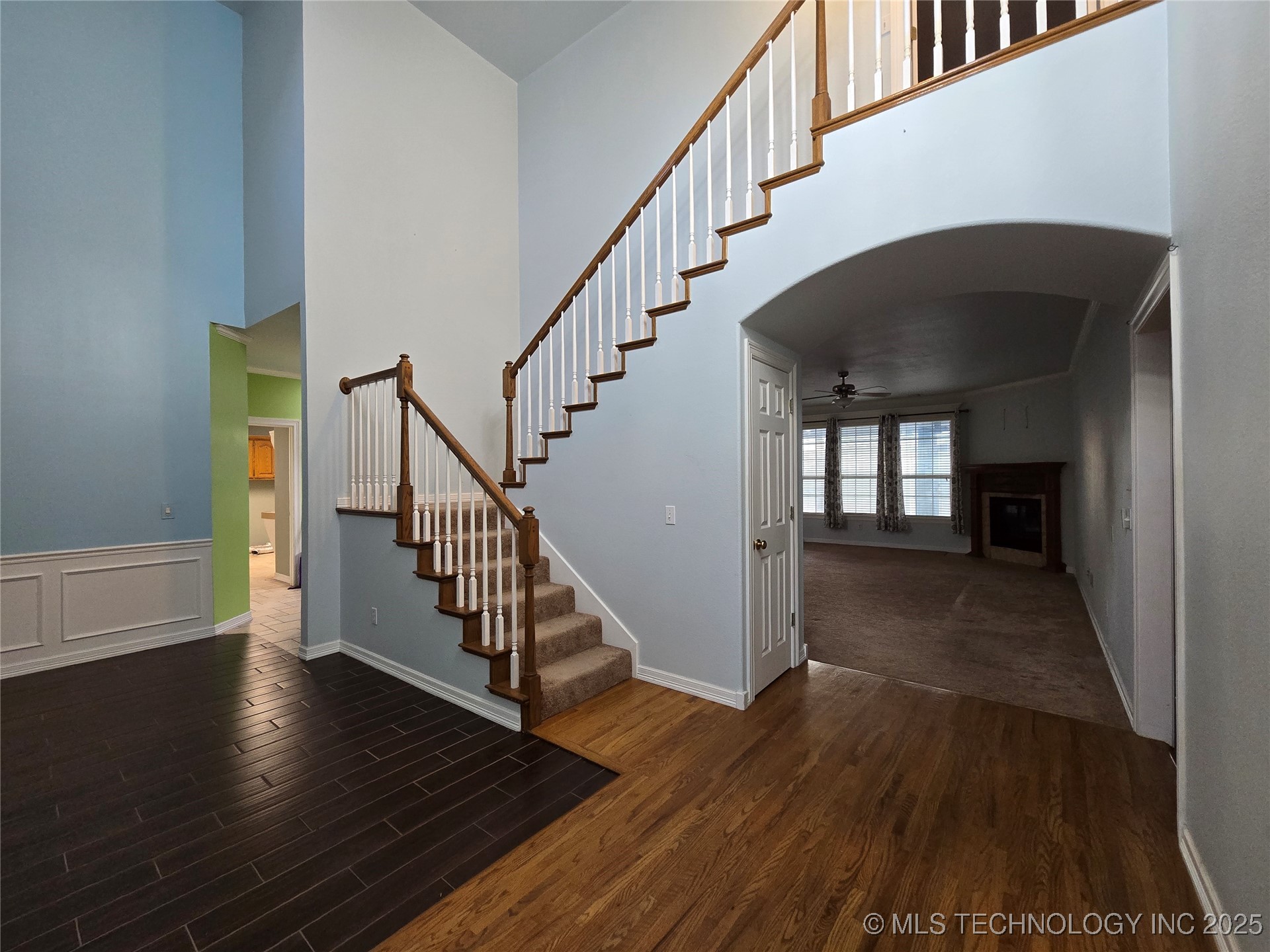 8704 N 140th East Court Property Photo 2