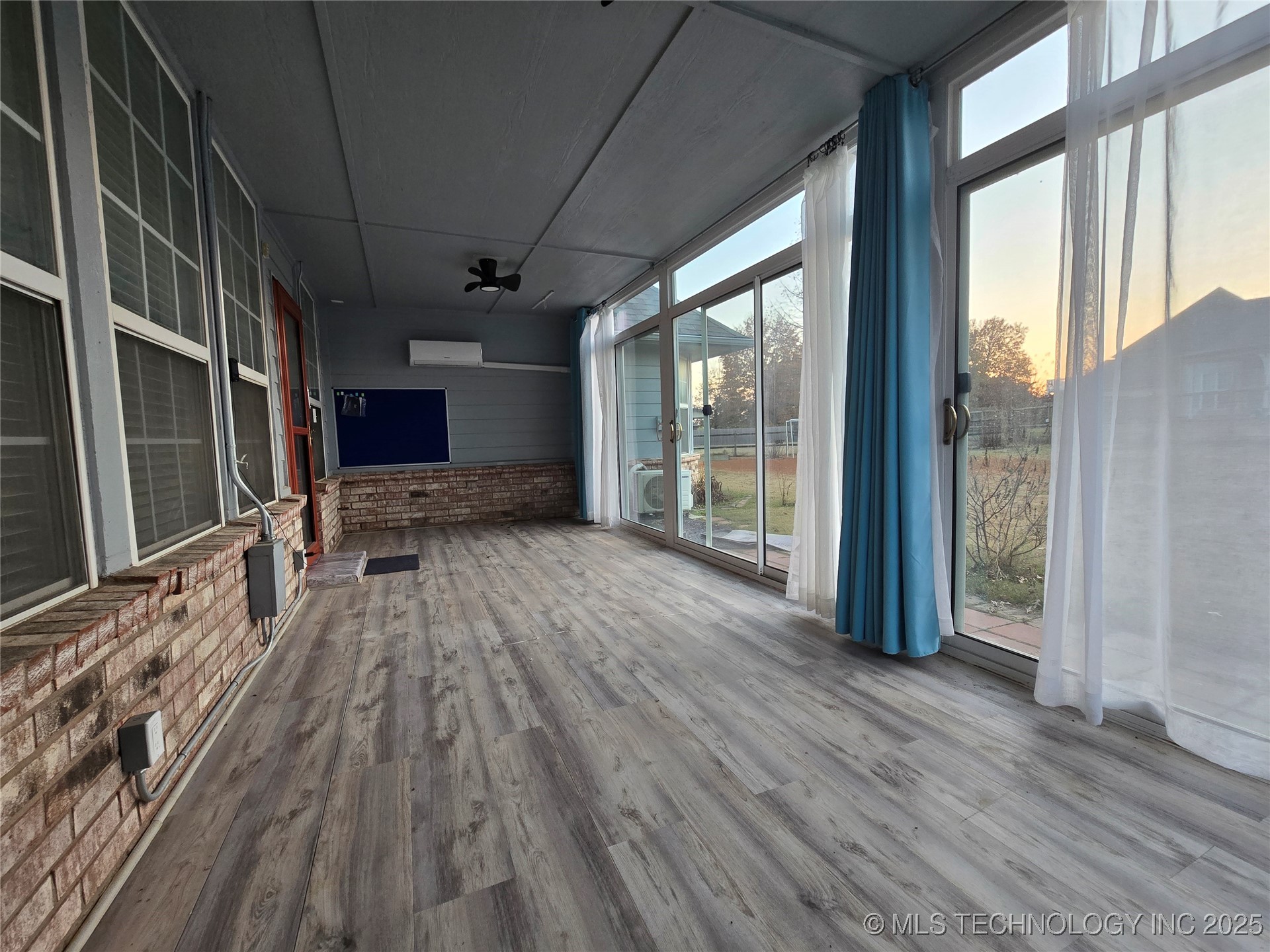 8704 N 140th East Court Property Photo 16