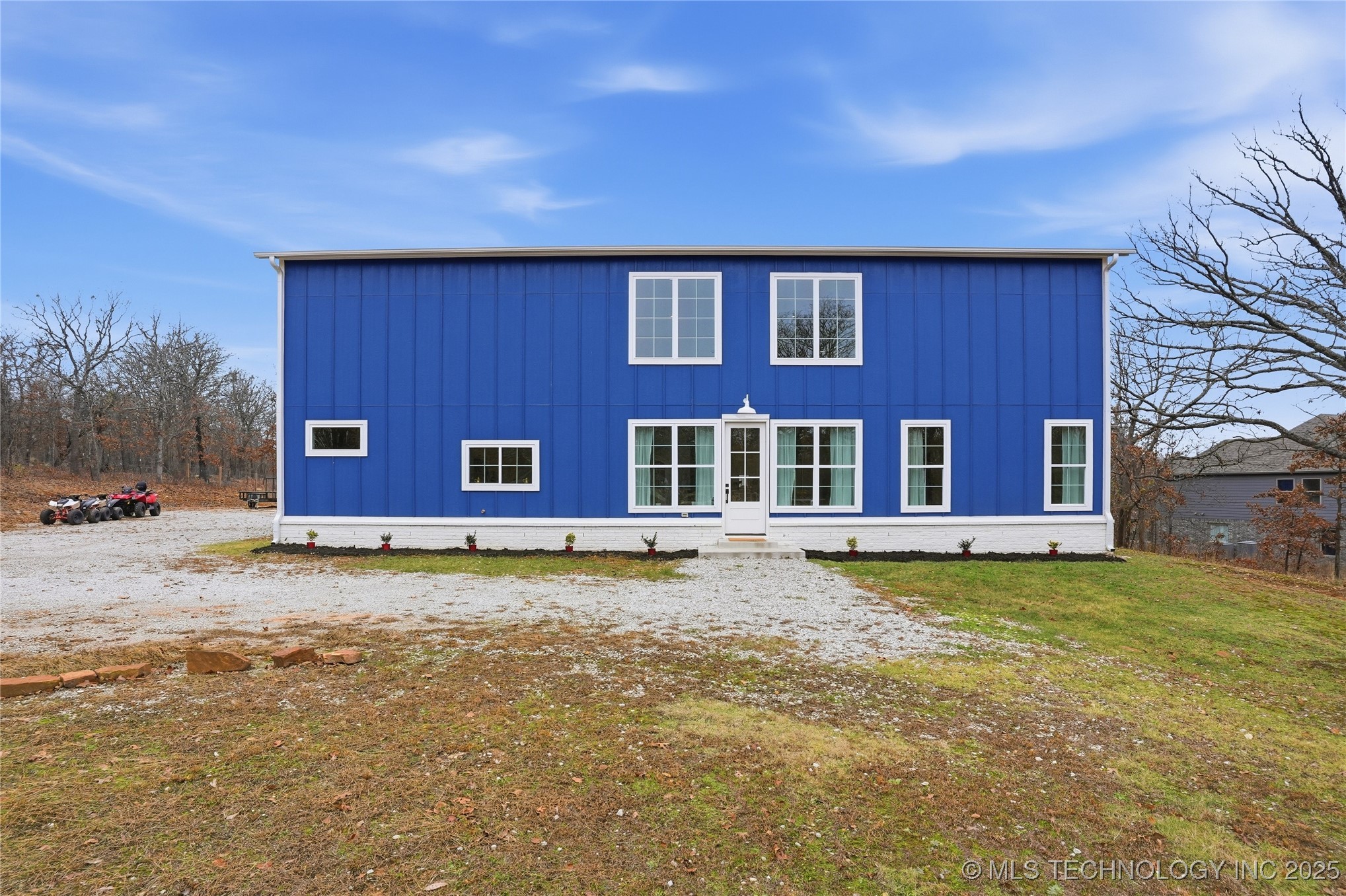 14215 E 208th Street Property Photo 10