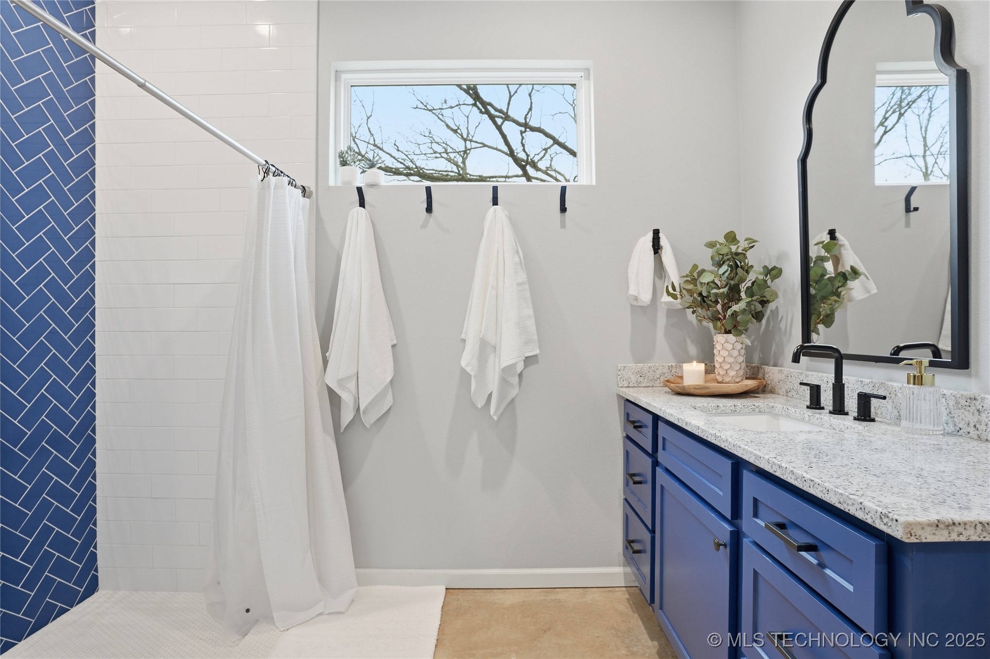 14215 E 208th Street Property Photo 43