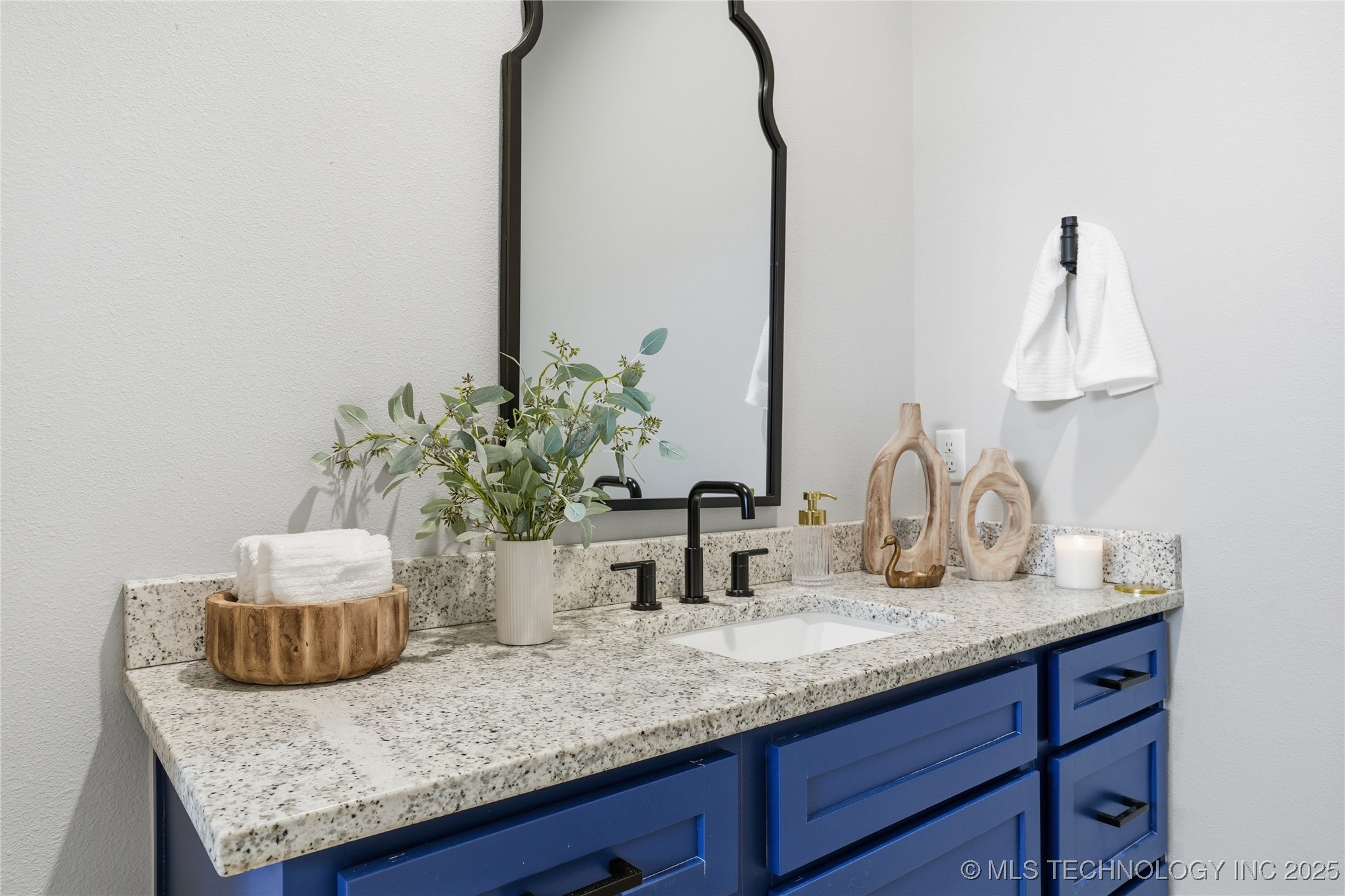 14215 E 208th Street Property Photo 46