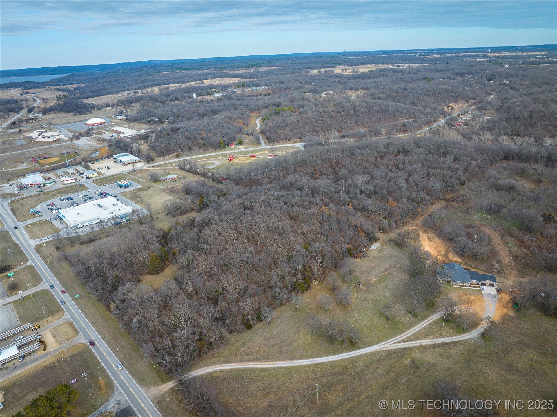 Hwy 82 S Property Photo 10