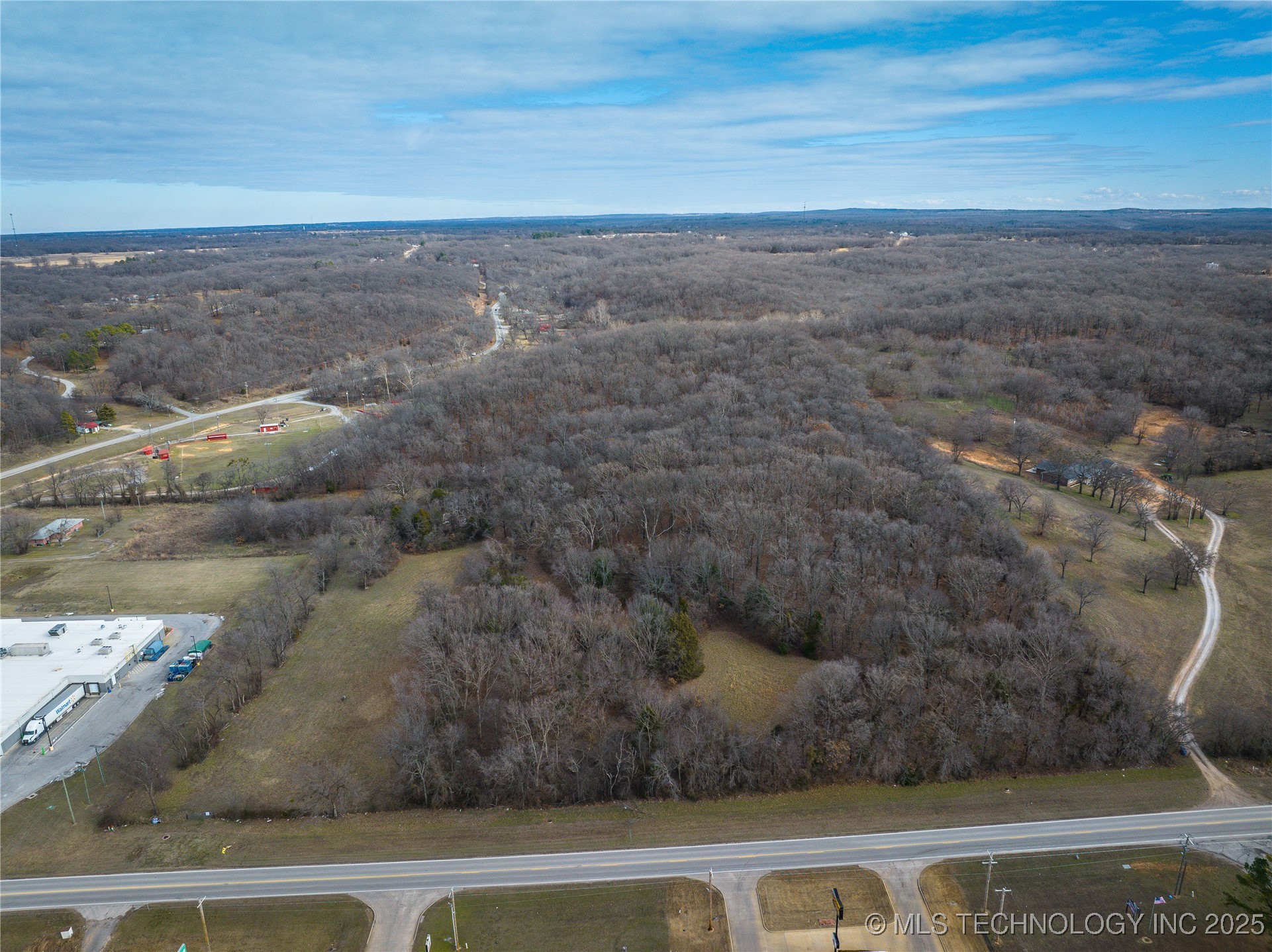 Hwy 82 S Property Photo 12