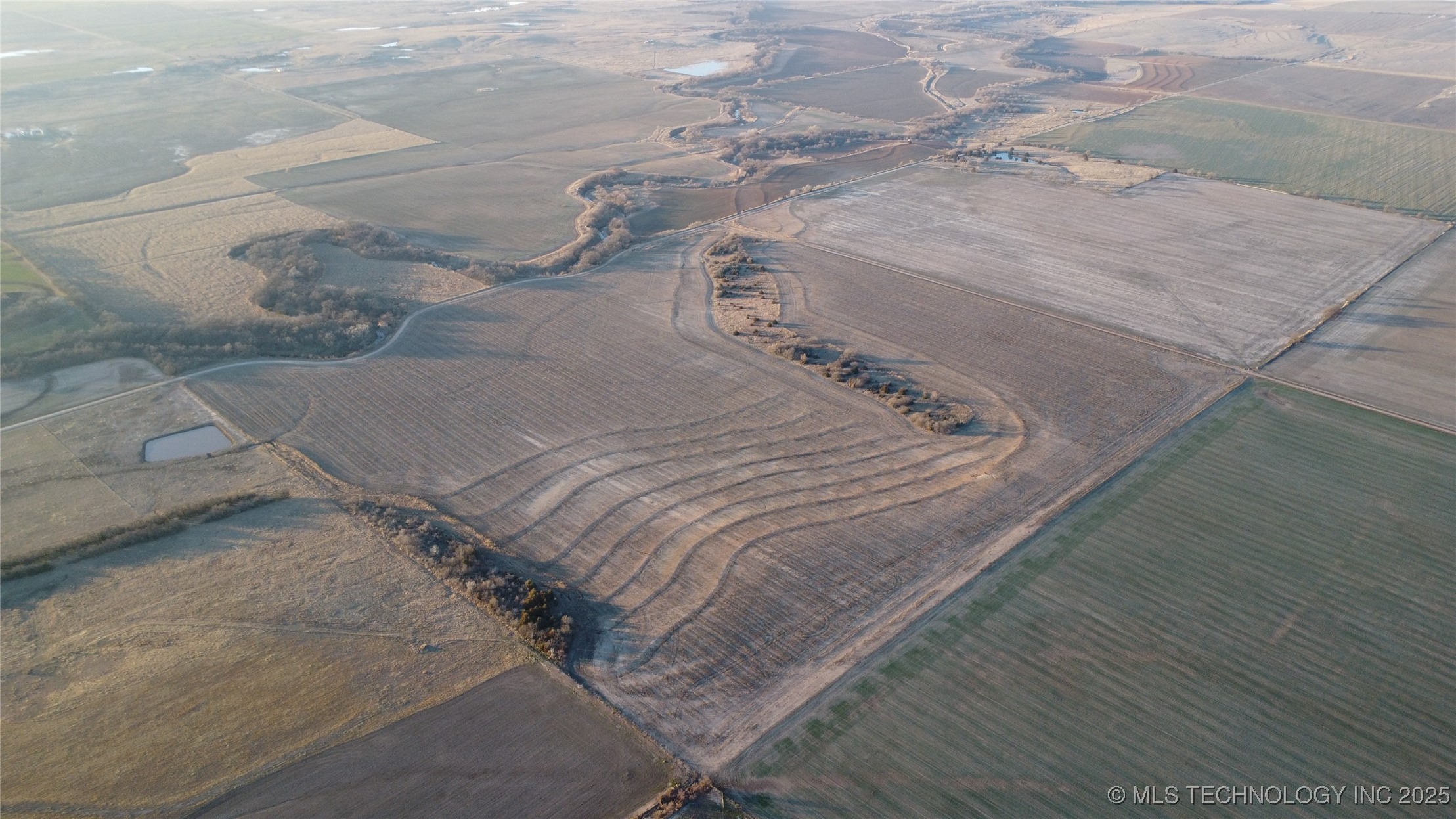 1 S 76th Street Property Photo 6