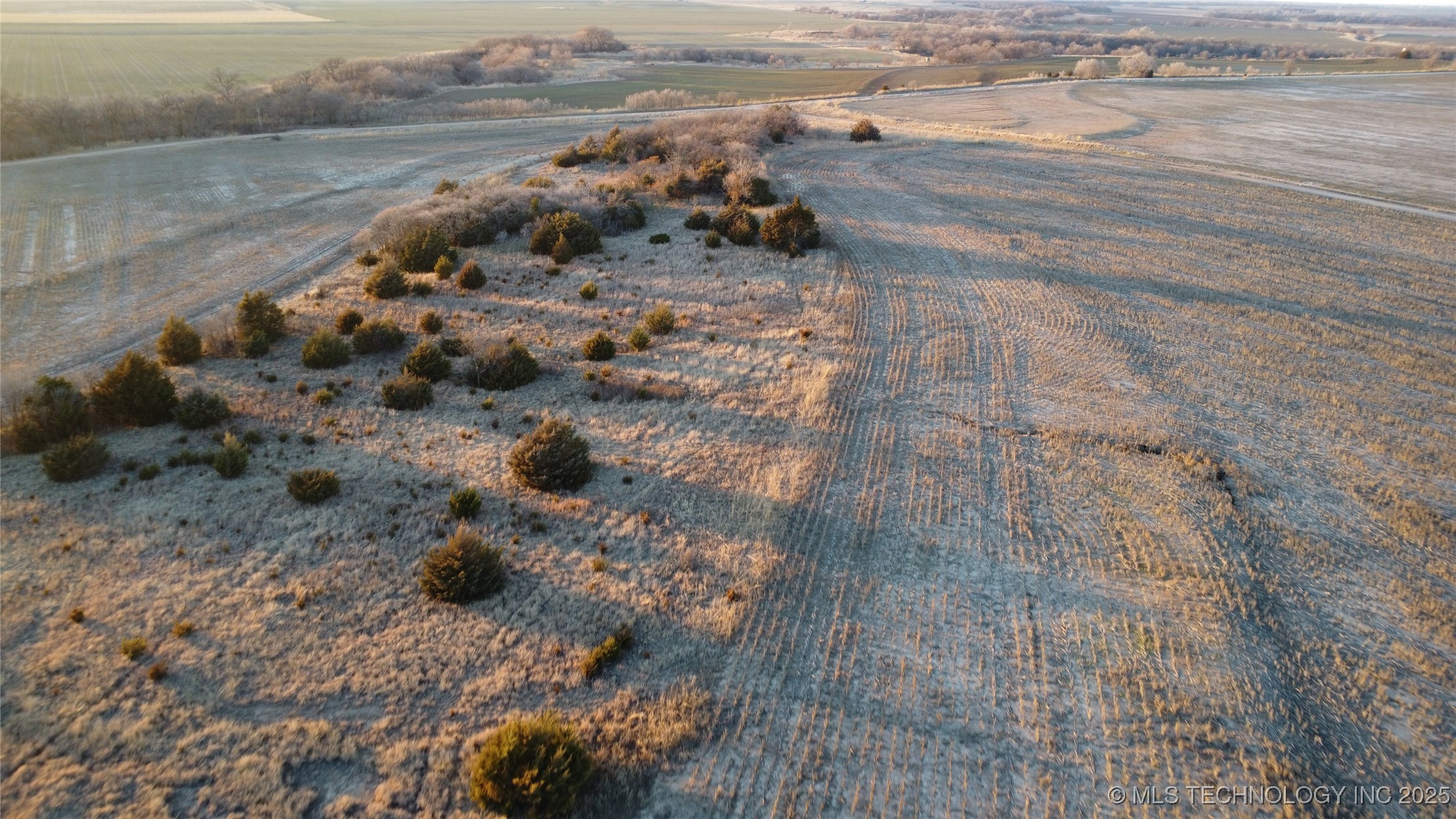 1 S 76th Street Property Photo 12