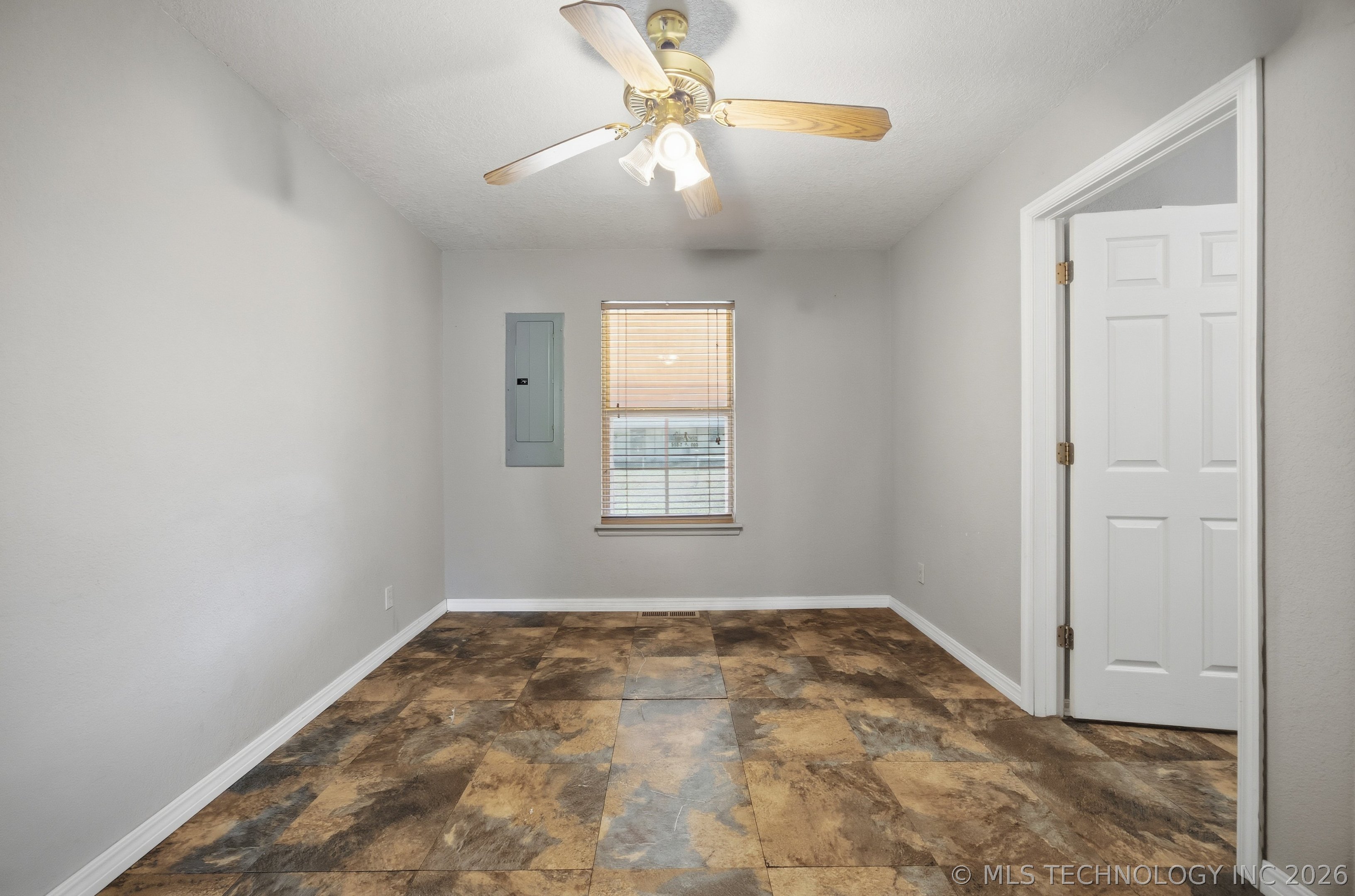 506 S Delaware Avenue Property Photo 12