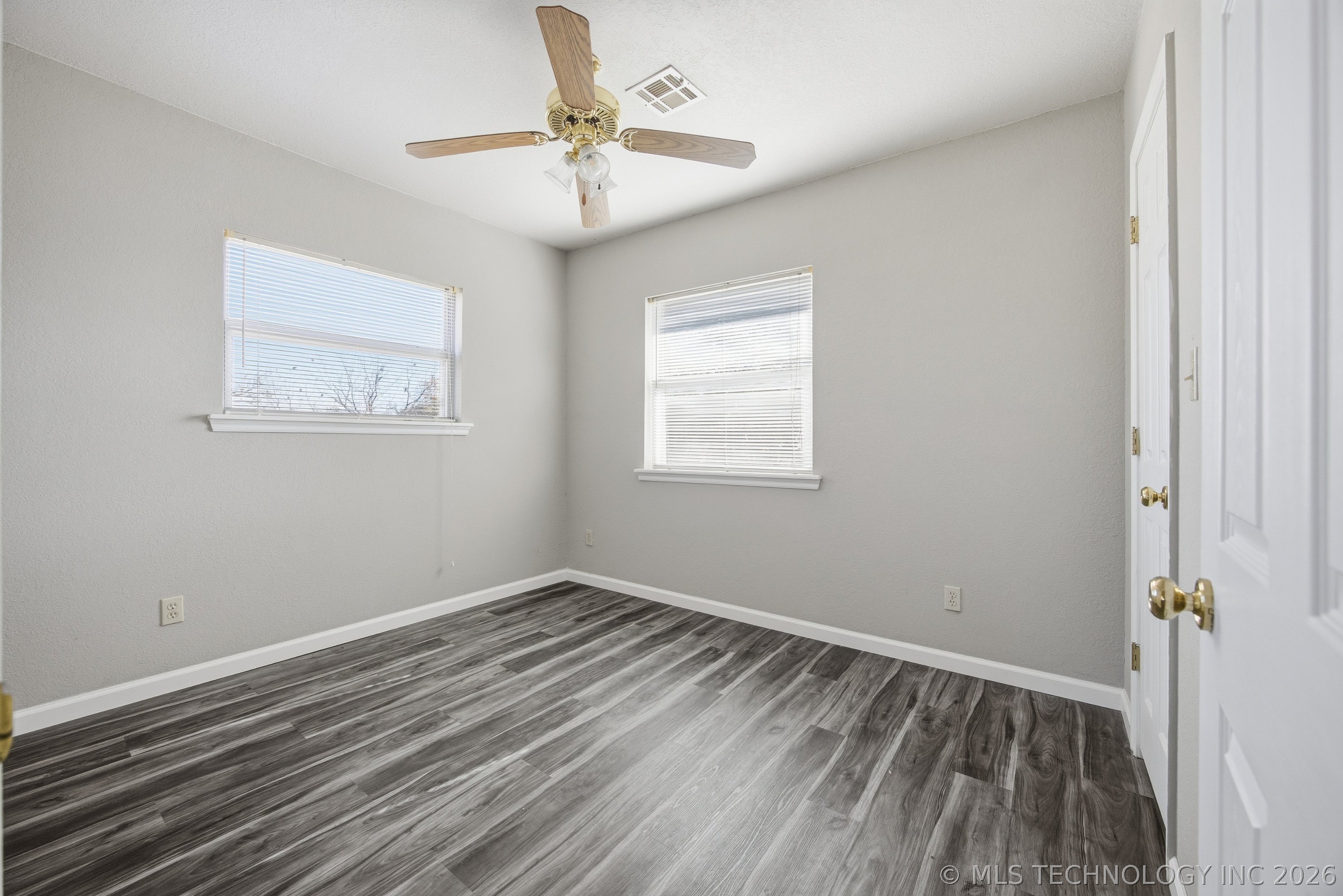 506 S Delaware Avenue Property Photo 20