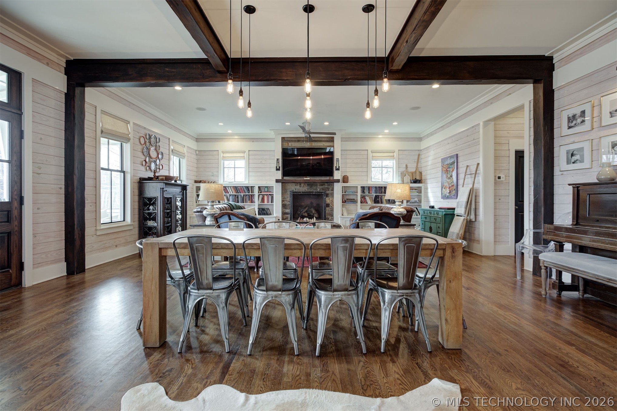 31 Boulevard Property Photo 3