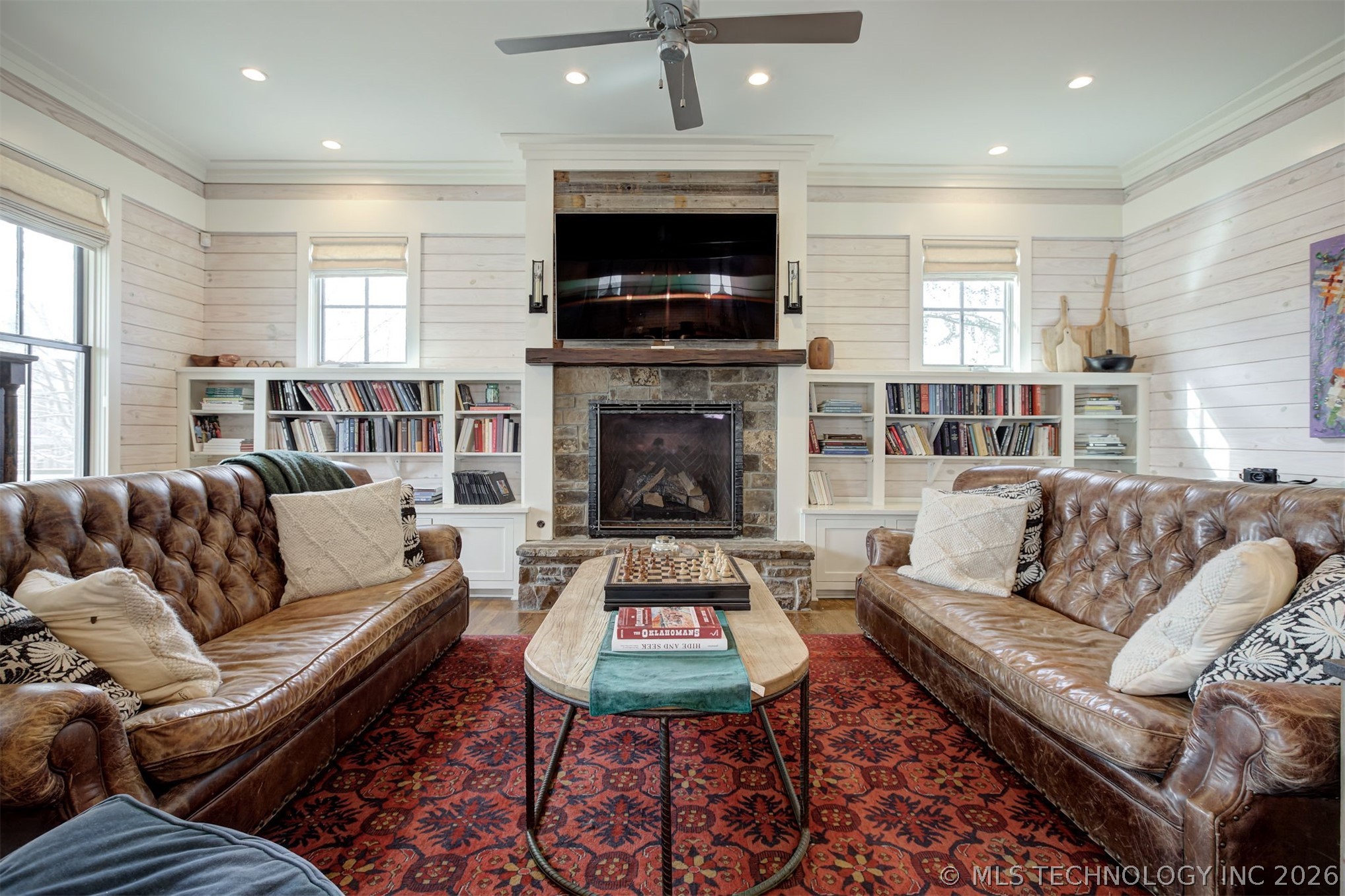 31 Boulevard Property Photo 9