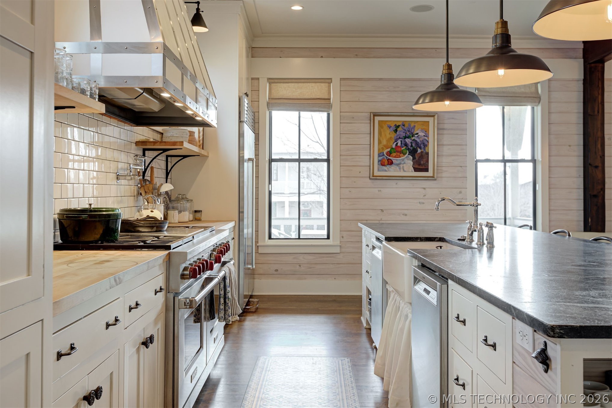 31 Boulevard Property Photo 17