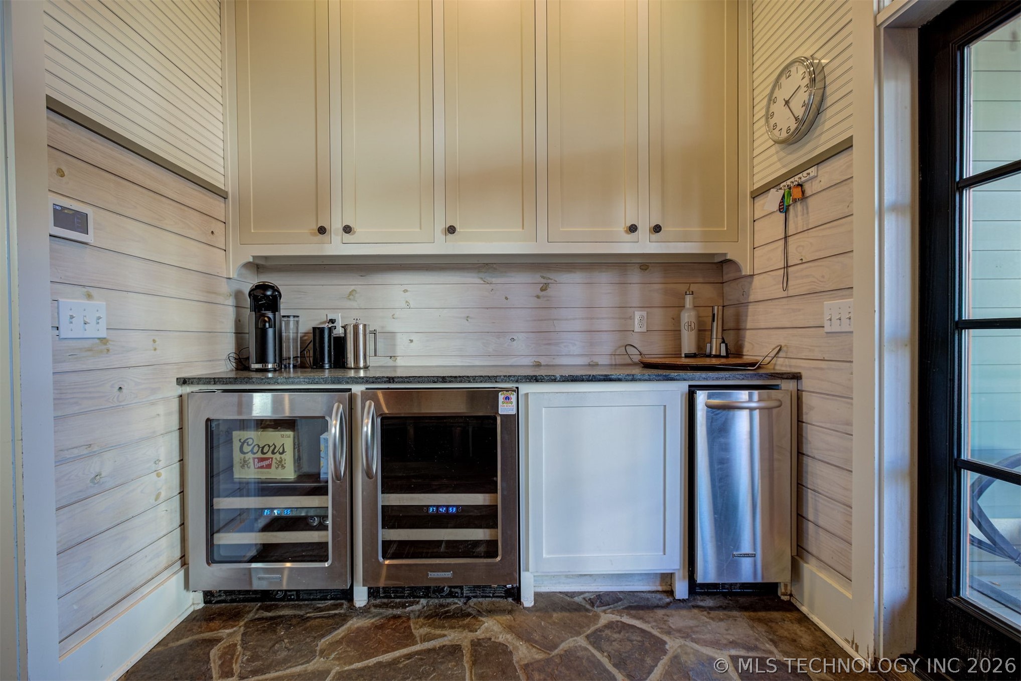 31 Boulevard Property Photo 22