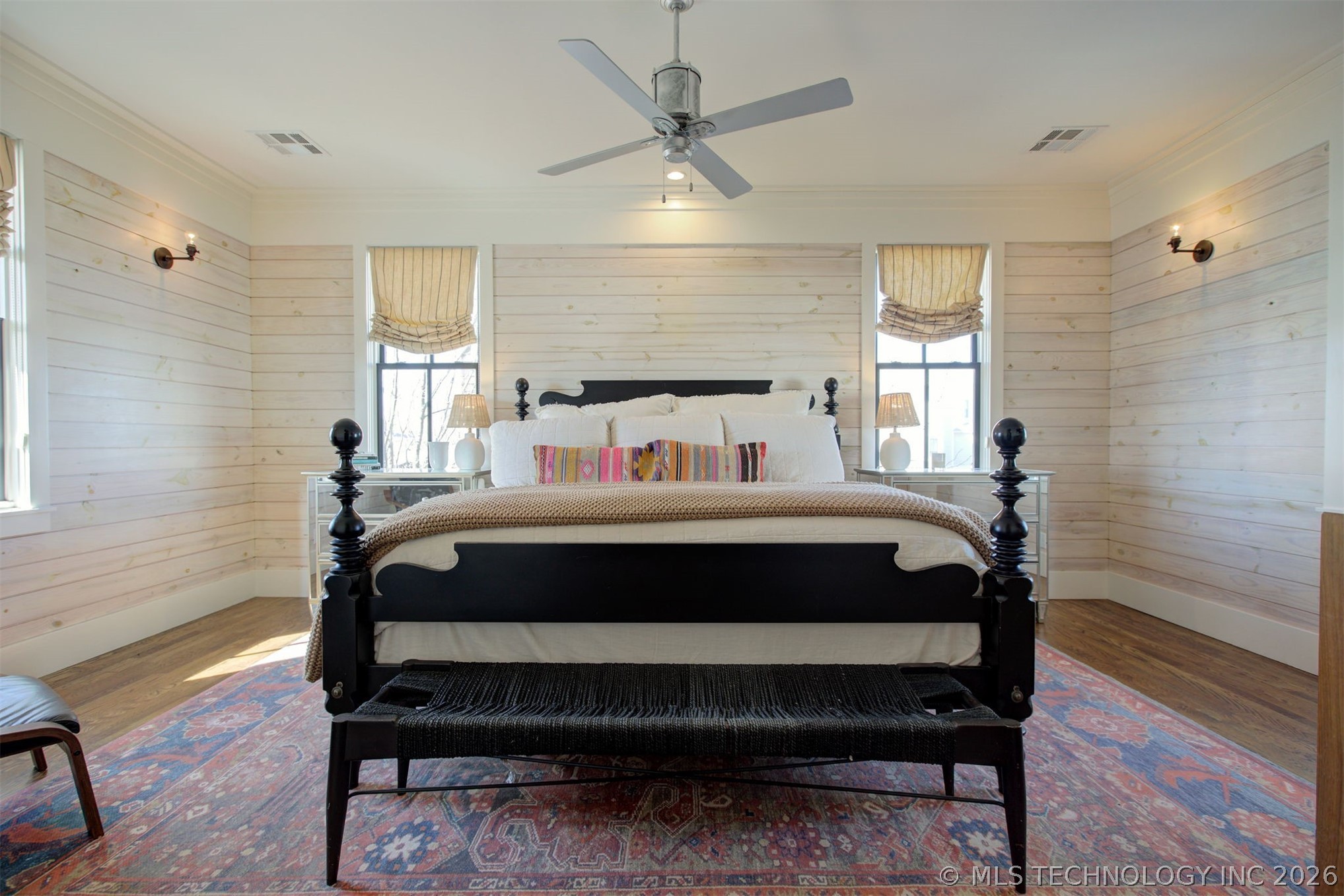 31 Boulevard Property Photo 32