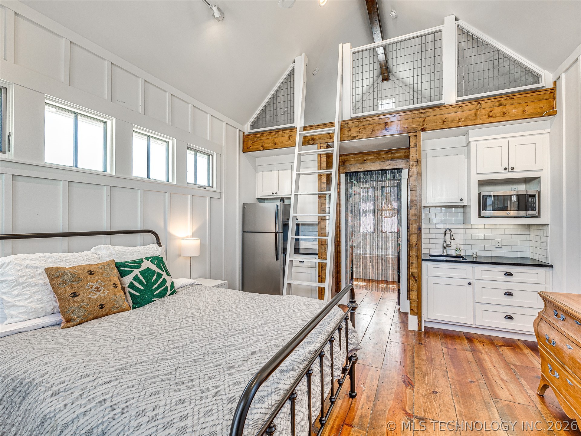 31 Boulevard Property Photo 57